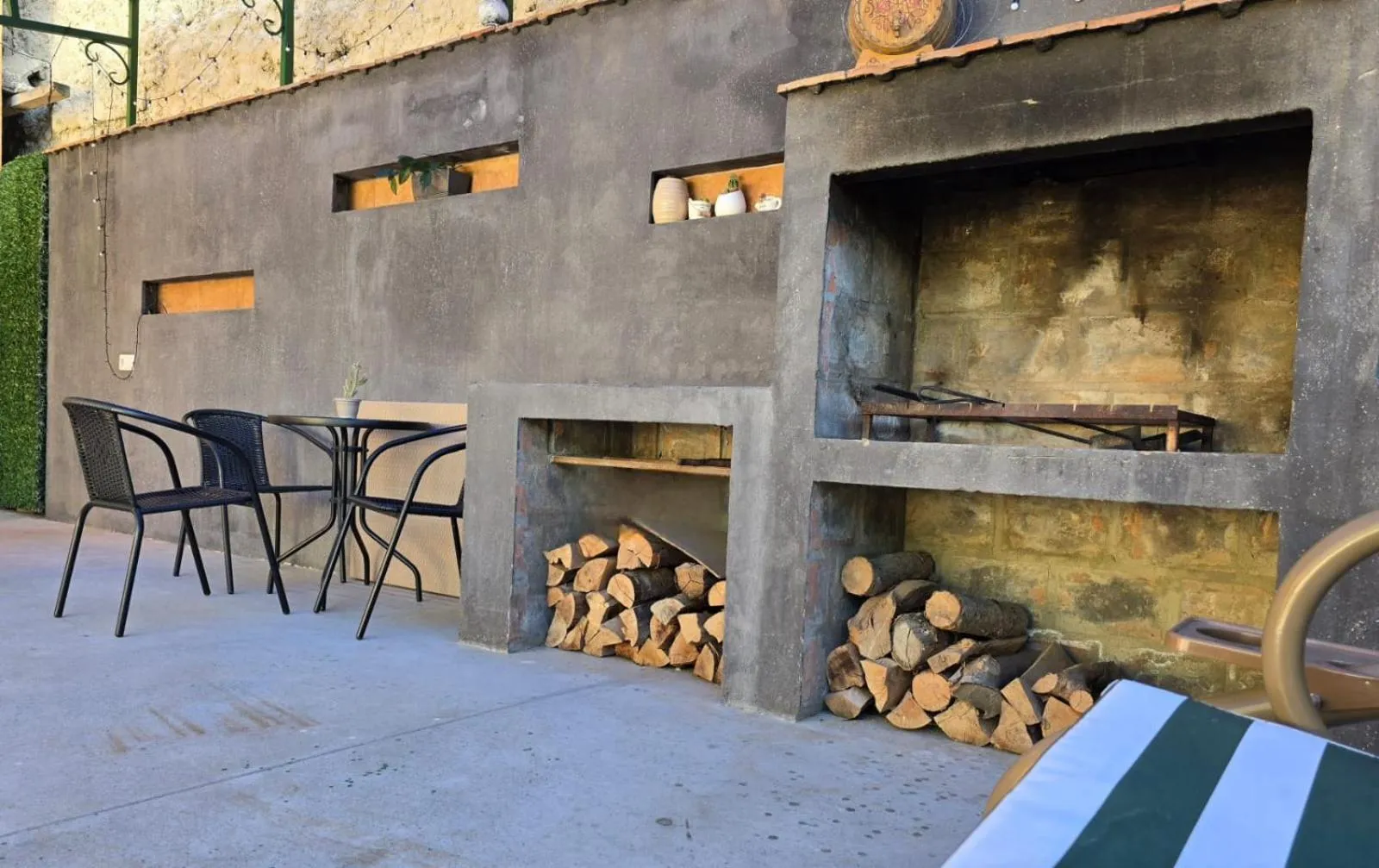 BBQ facilities in Hotel Nutsa in old Tbilisi