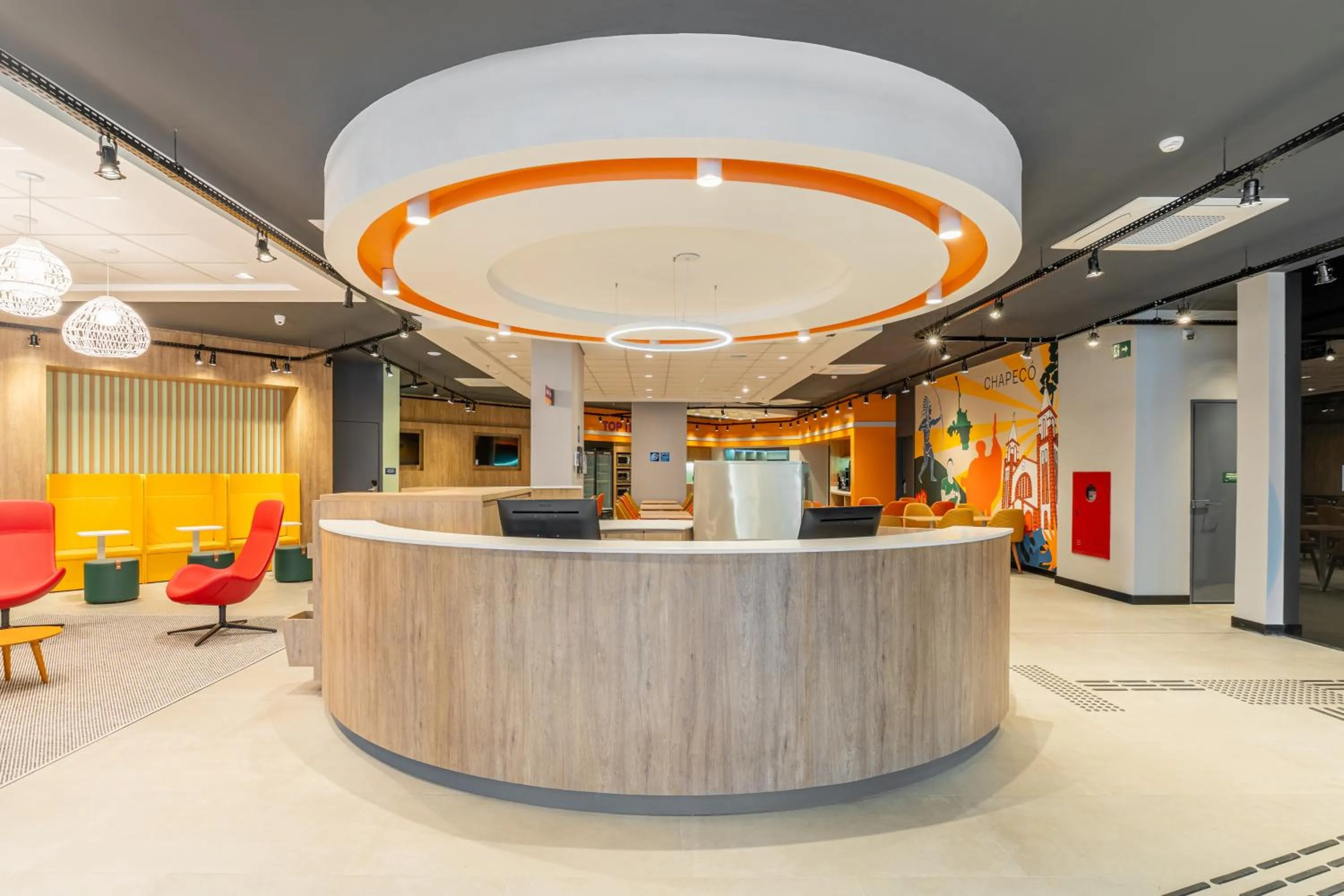 Lobby or reception in Tru by Hilton Chapecó - NOVO