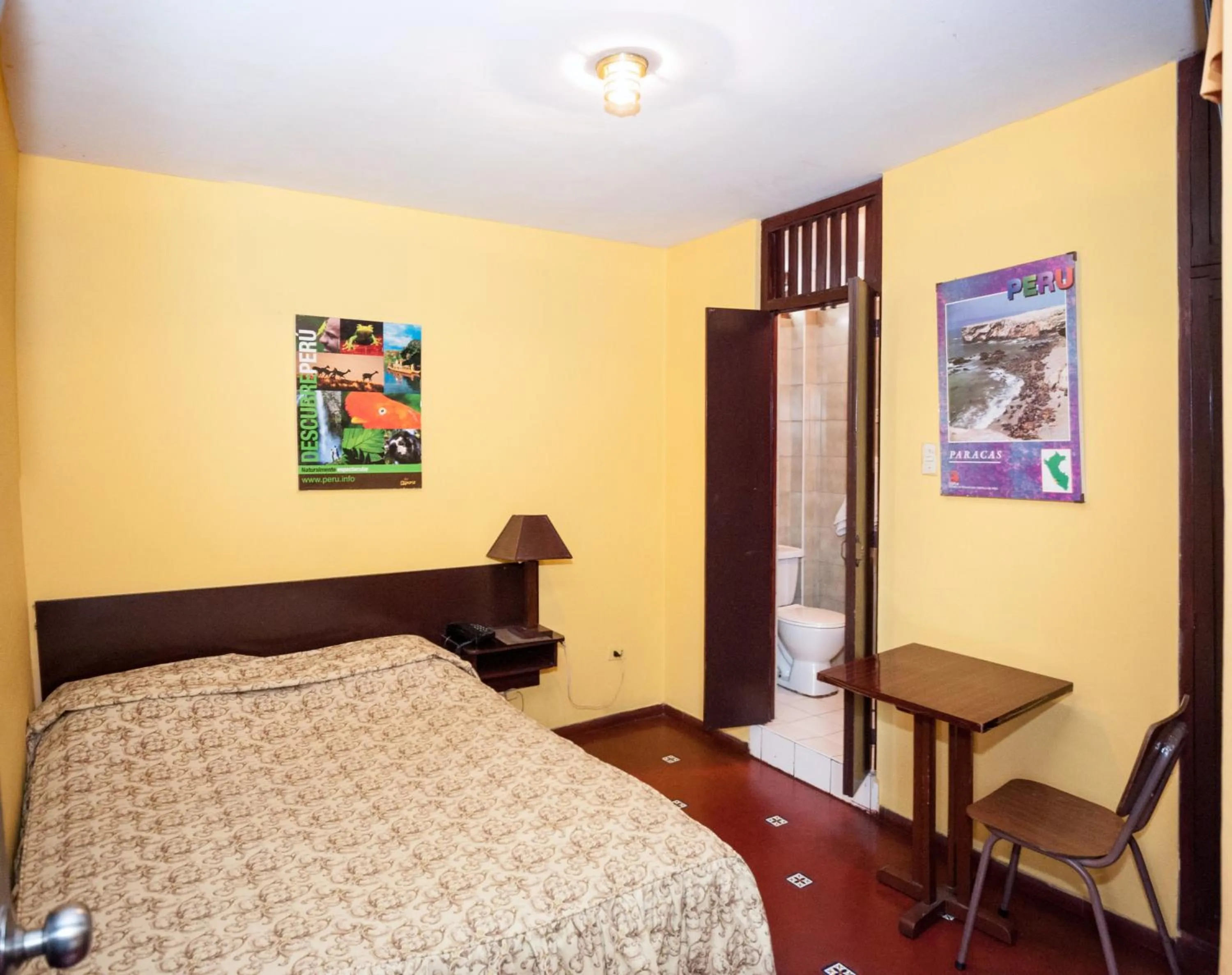 Bed in Hostal Iquique