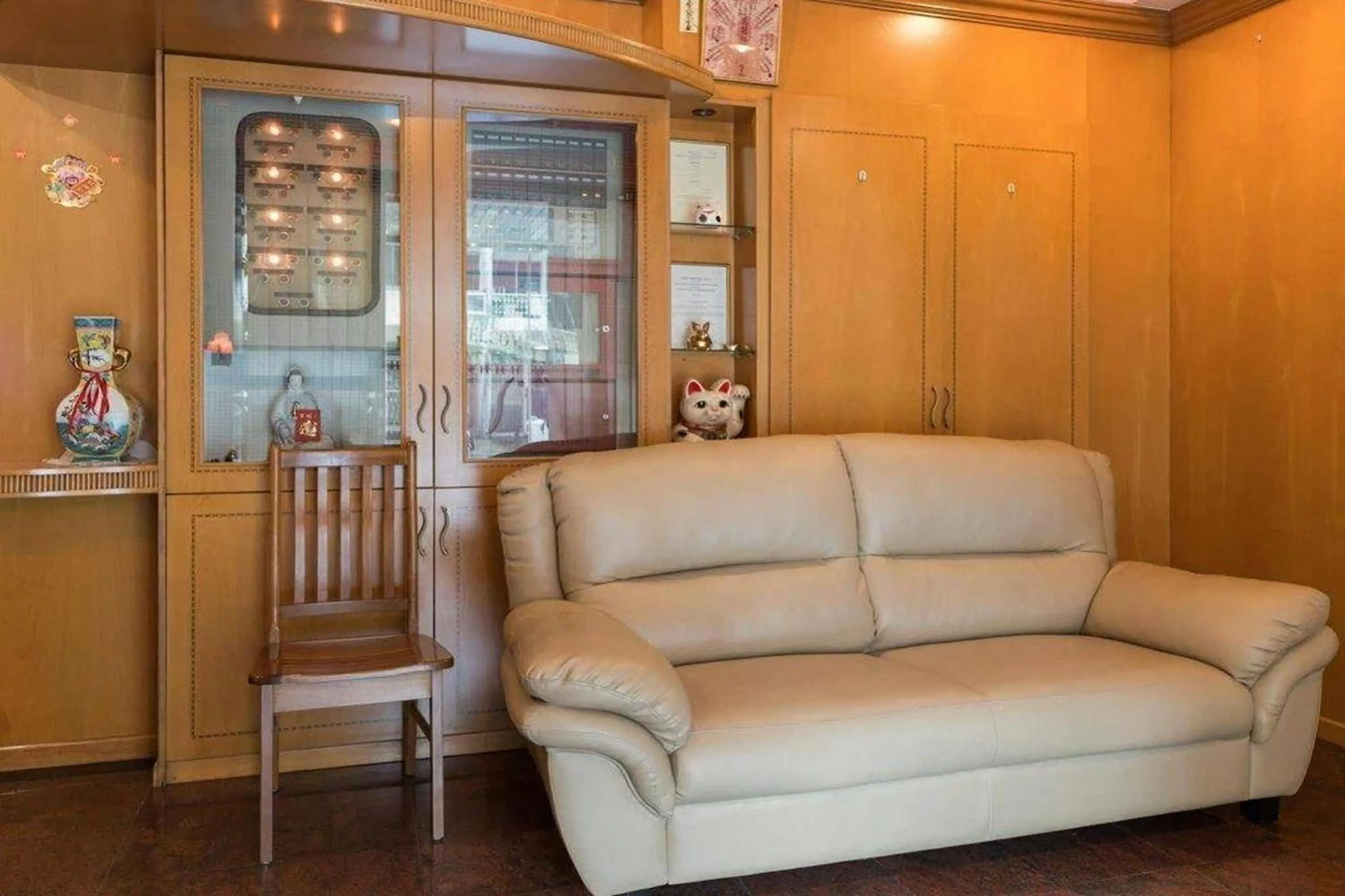 Seating area in Hotel Fuji