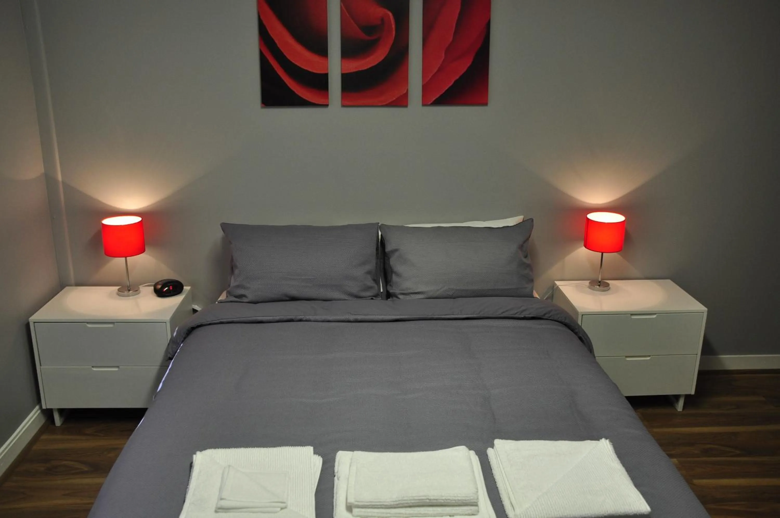 Bedroom, Bed in Bribie Island Square