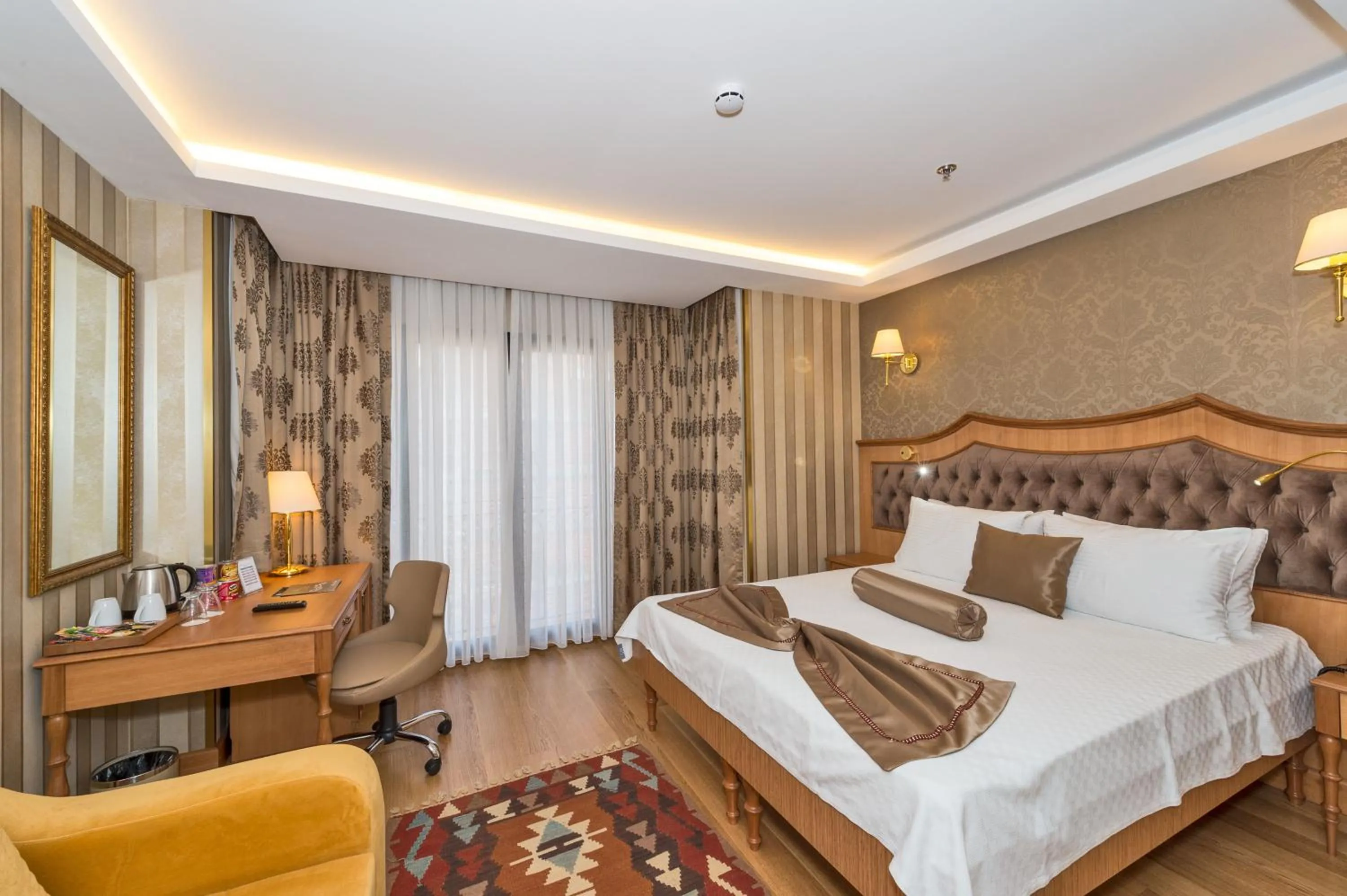 Photo of the whole room, Bed in Aprilis Gold Hotel - Special Category