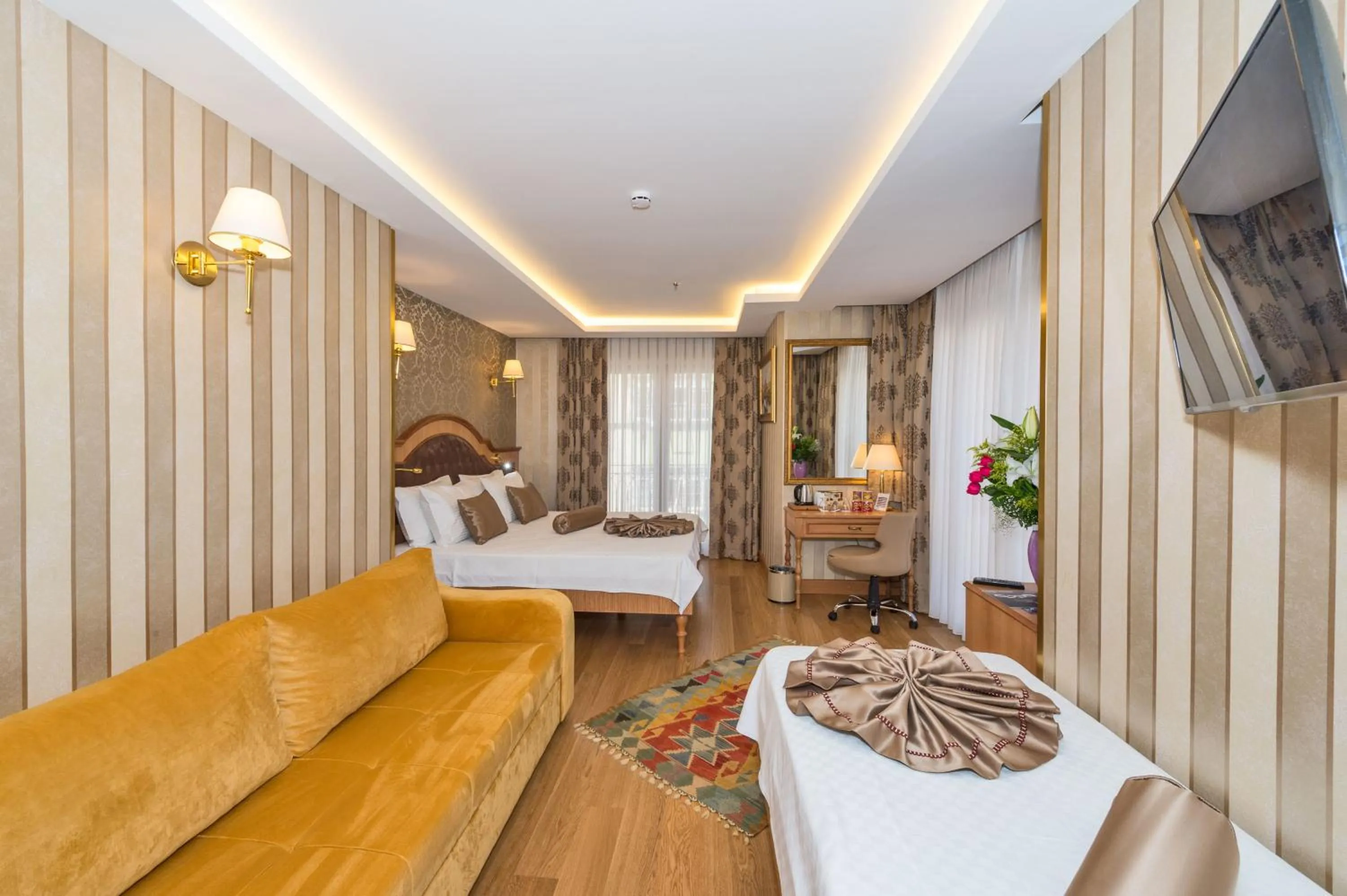 Bed in Aprilis Gold Hotel - Special Category