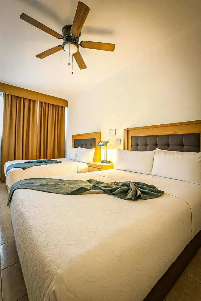 Double Room - single occupancy in Hotel Grand Lion Double Room - single occupancy in Hotel Grand Lion