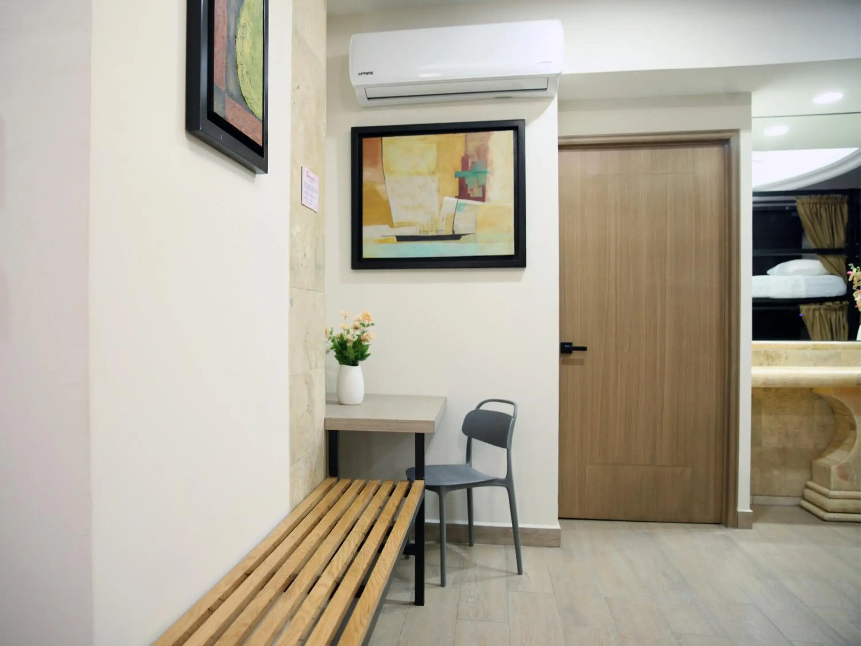 Single Bed in Female Dormitory Room in Hotel Grand Lion Single Bed in Female Dormitory Room in Hotel Grand Lion