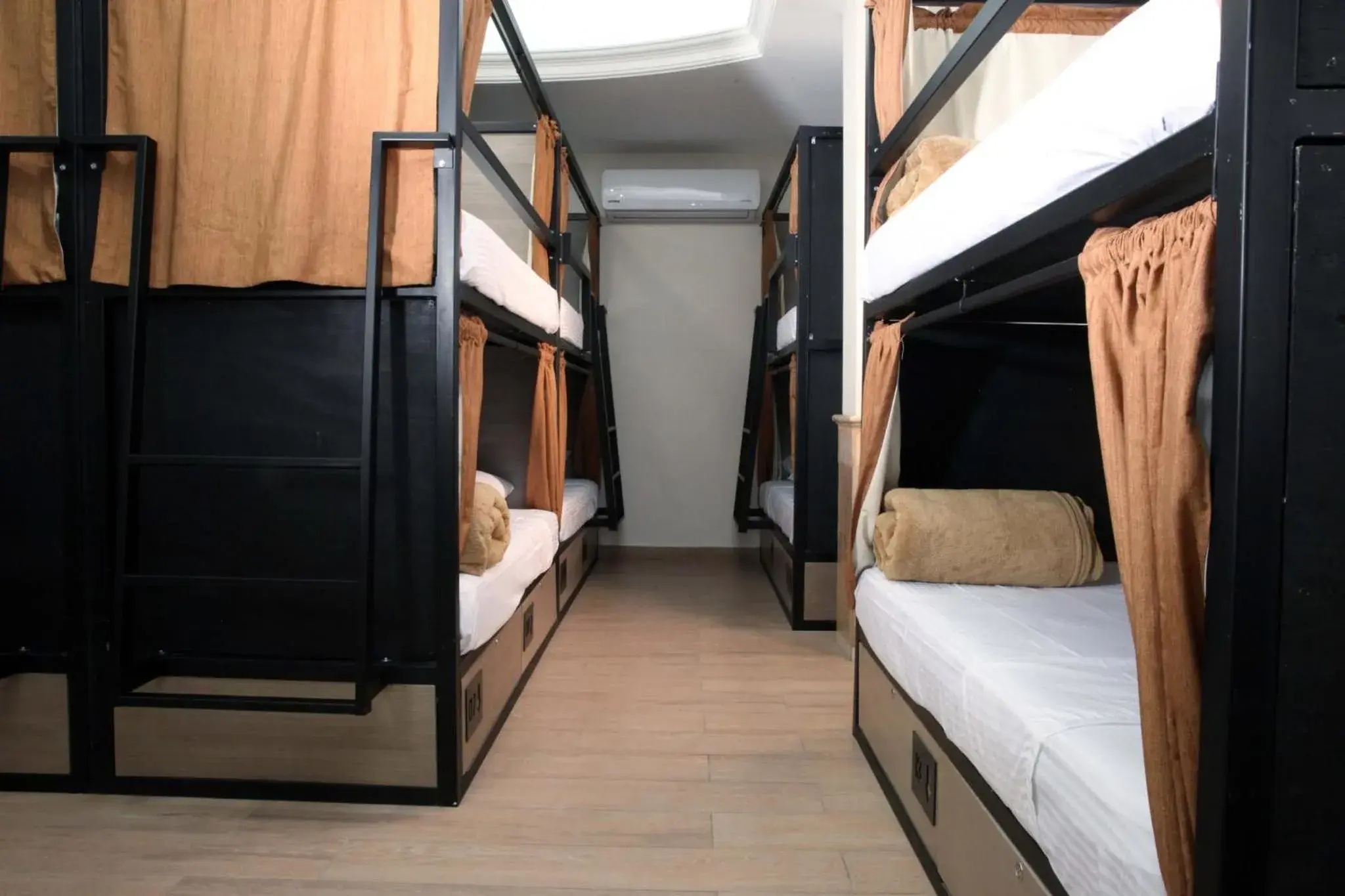 Single Bed in Male Dormitory Room in Hotel Grand Lion Single Bed in Male Dormitory Room in Hotel Grand Lion