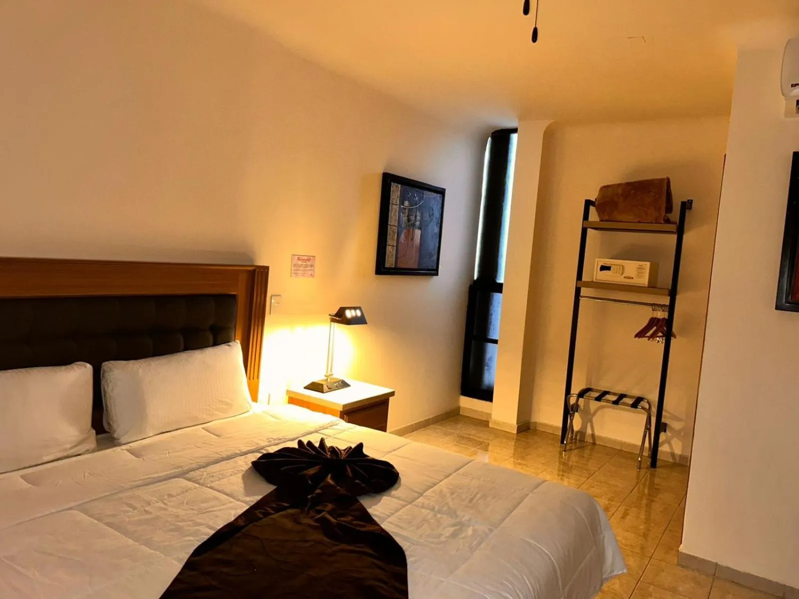 Bed in Hotel Grand Lion