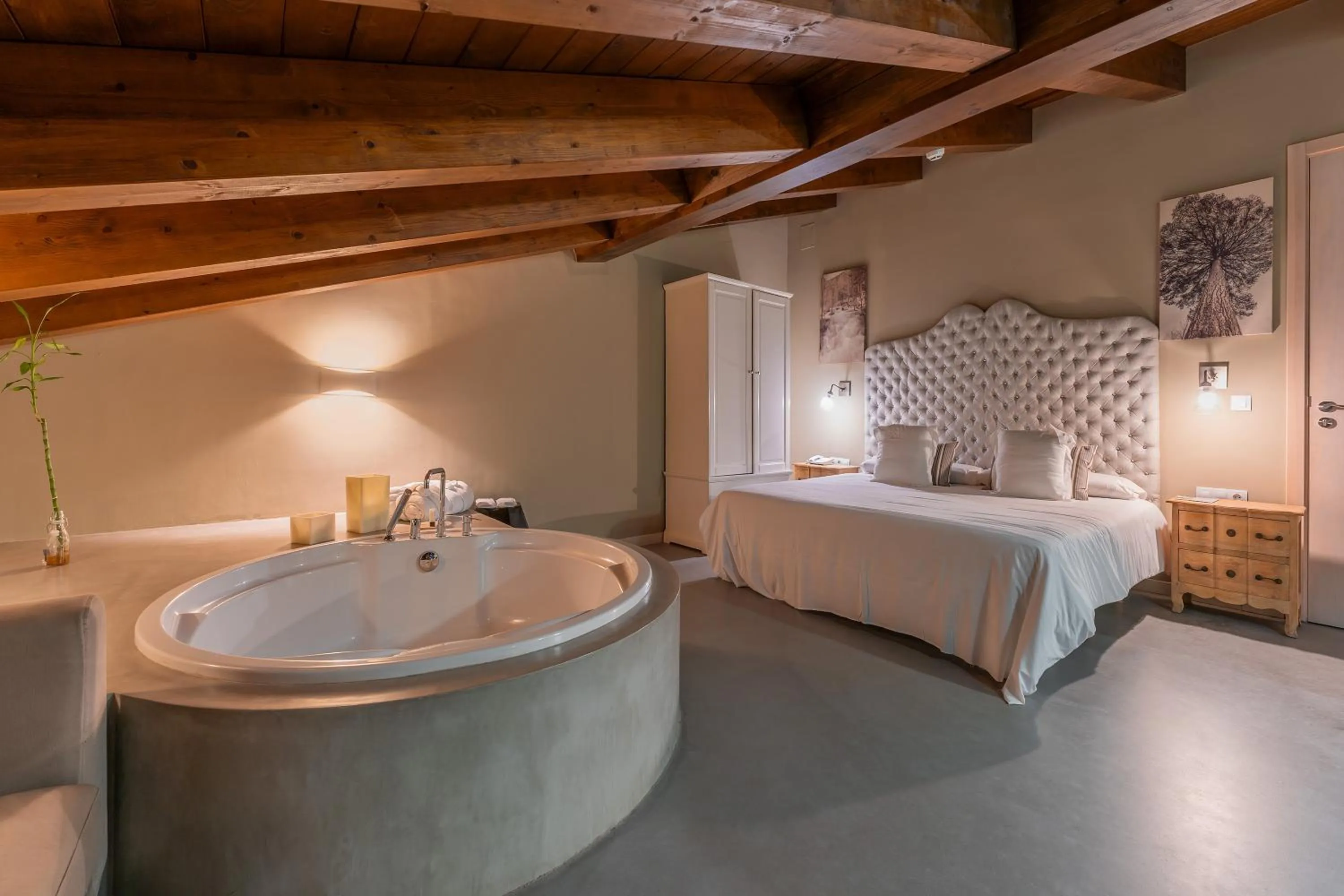 Photo of the whole room, Bed in Hotel Mas De Cebrian