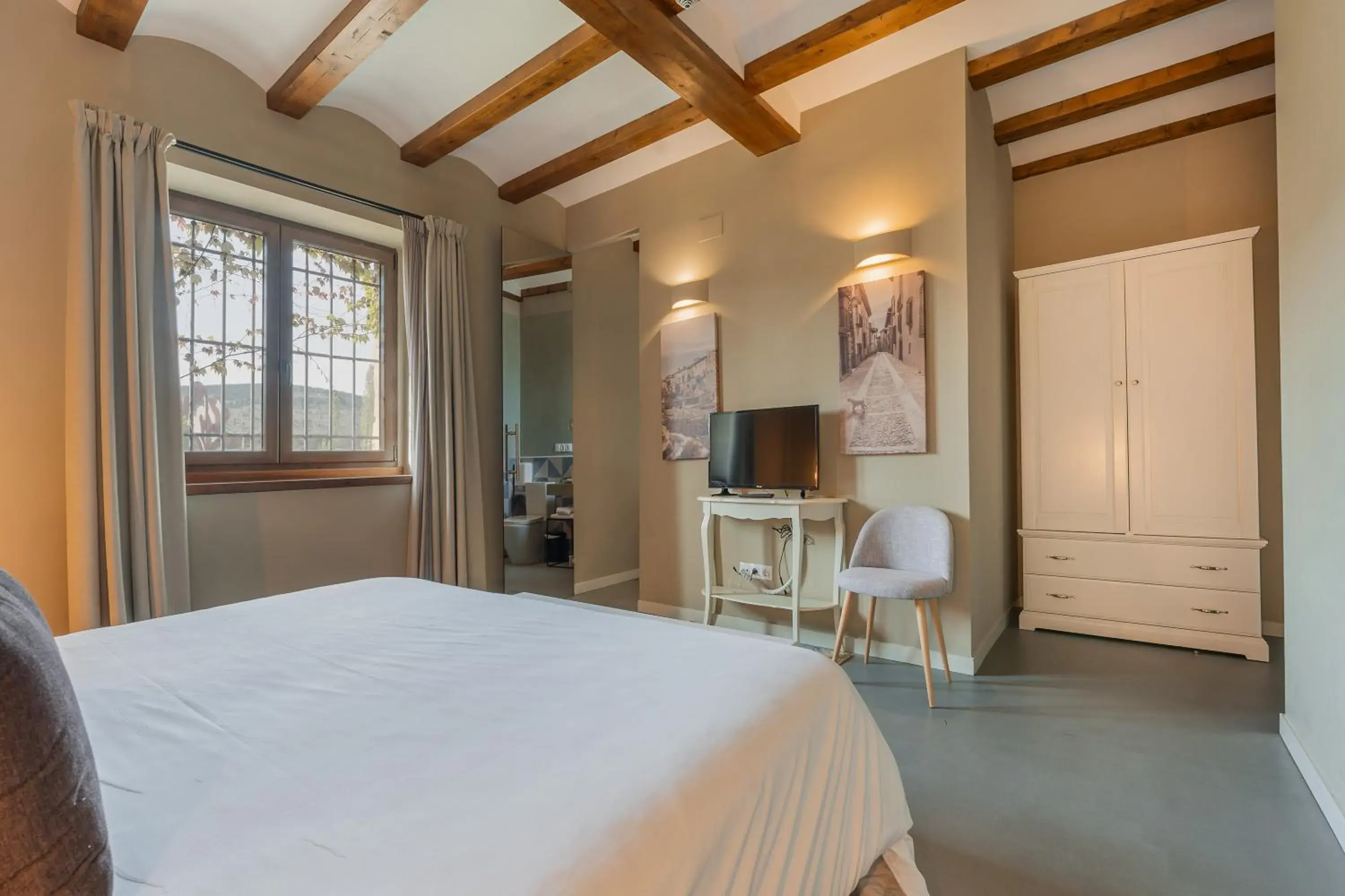 Double Room - single occupancy in Hotel Mas De Cebrian Double Room - single occupancy in Hotel Mas De Cebrian