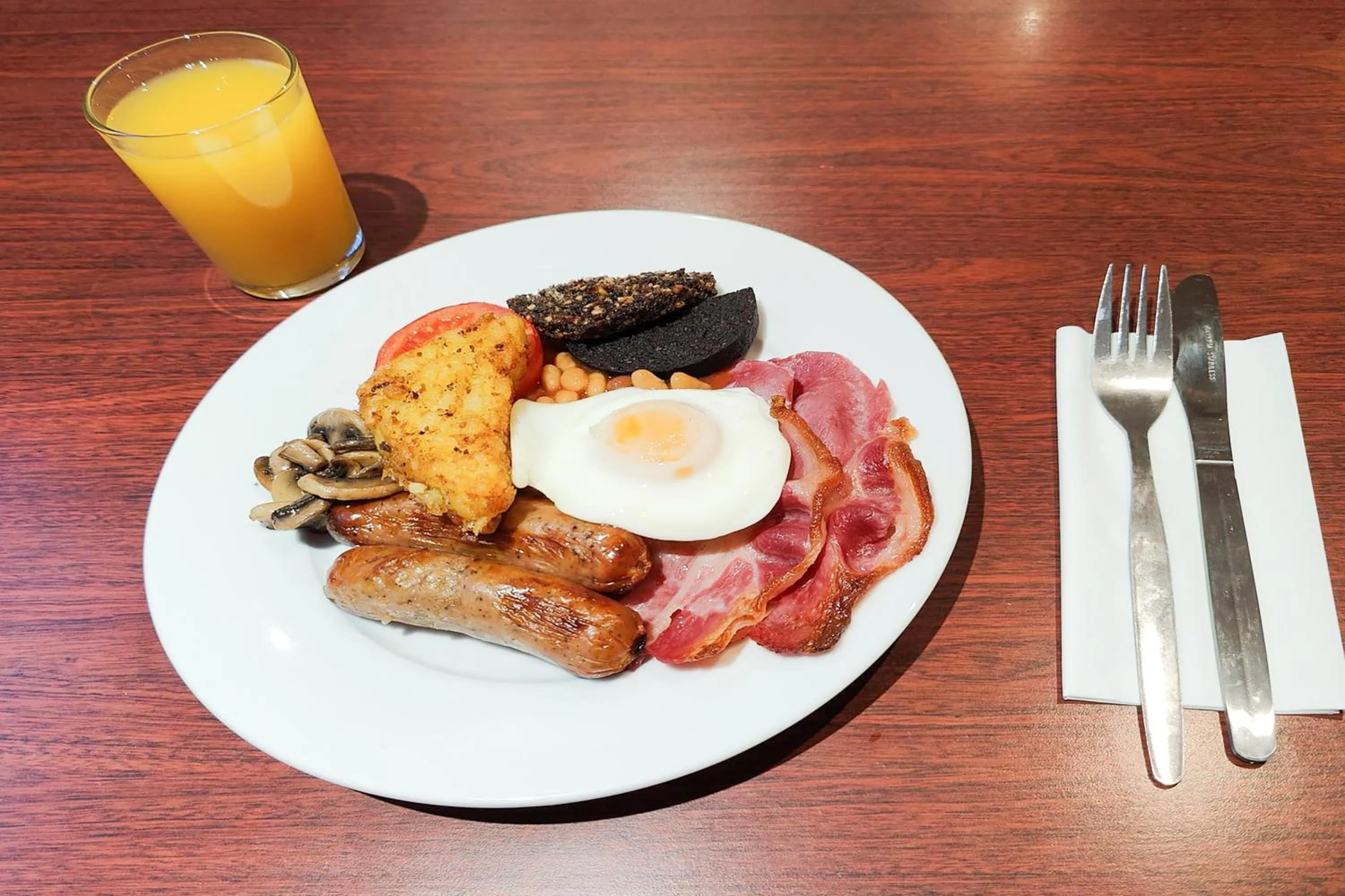 Buffet breakfast in Brentwood Aberdeen City Centre near Union Street