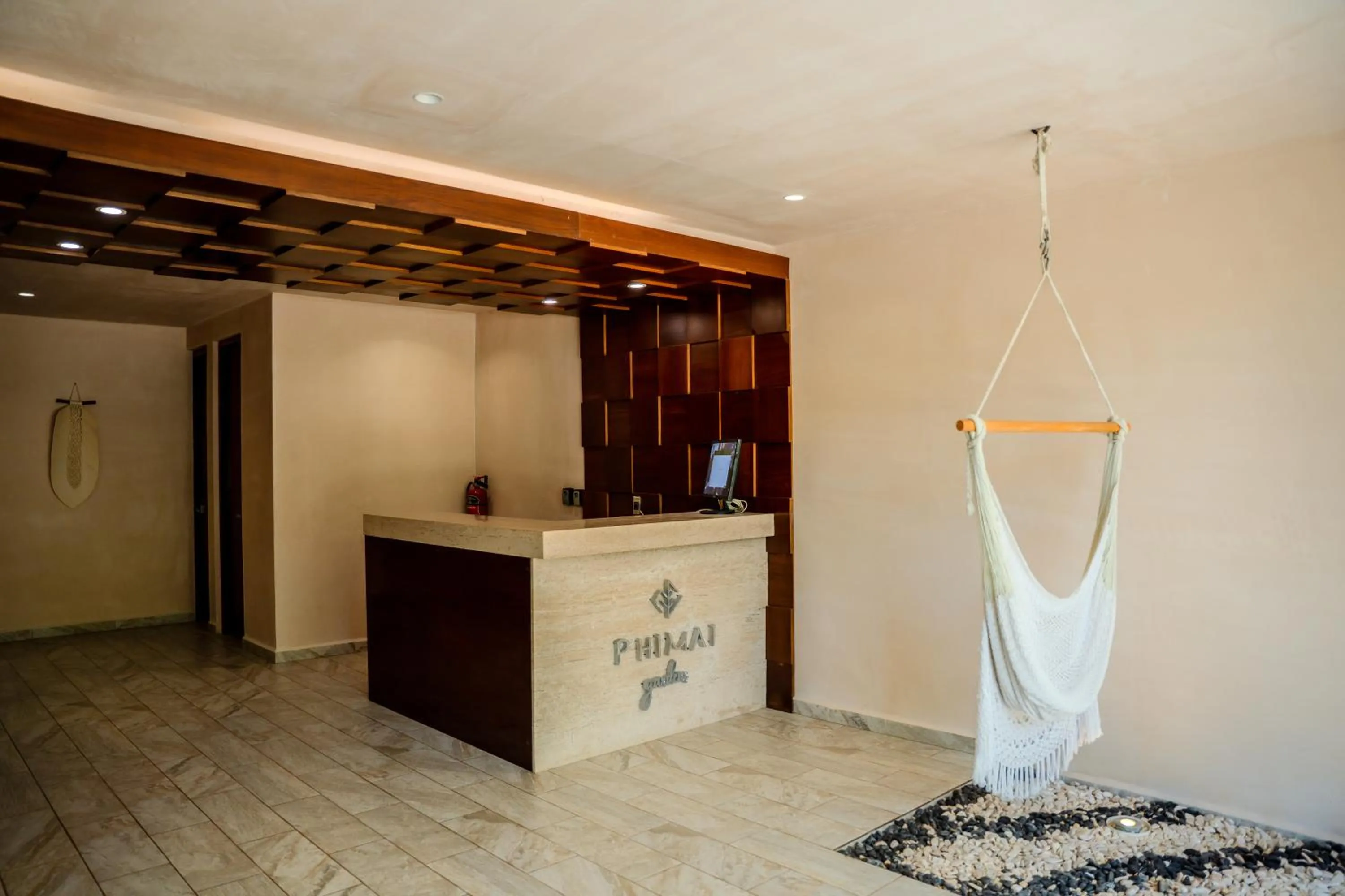 Lobby or reception in The Garden Residences by Casago