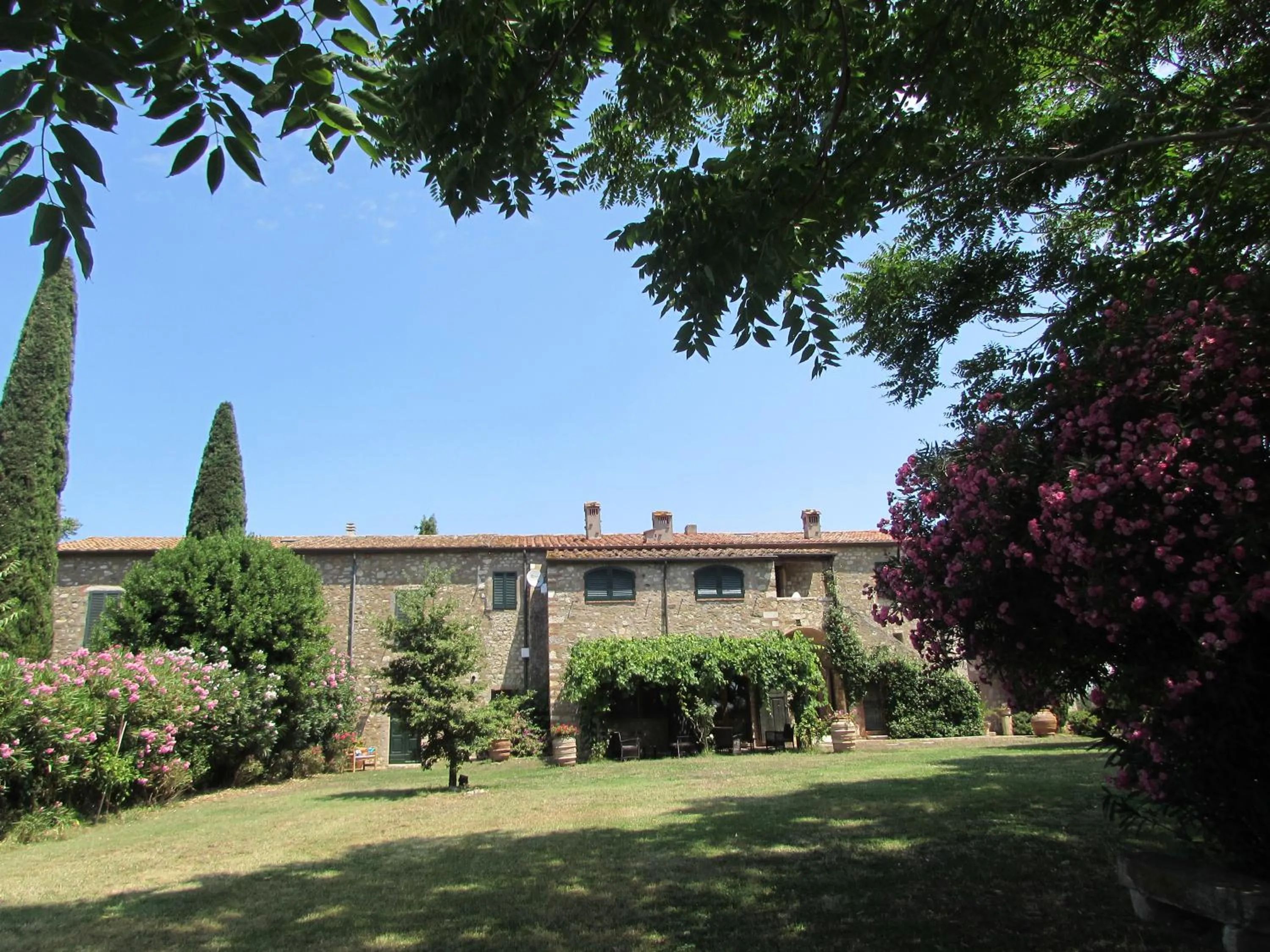 Property building in Residenza Santa Maria In Borraccia
