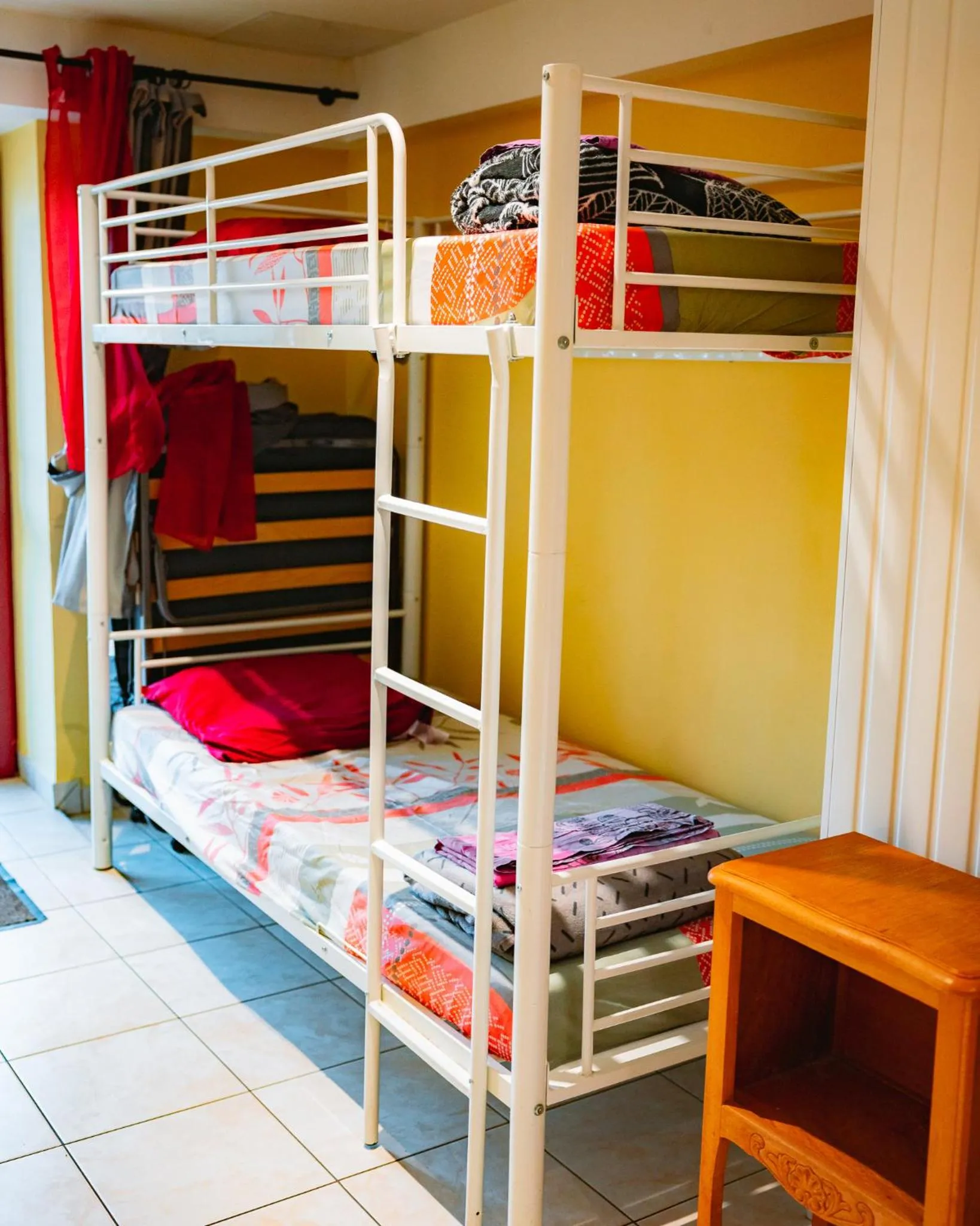 Bed in Le Fauverney Lodge