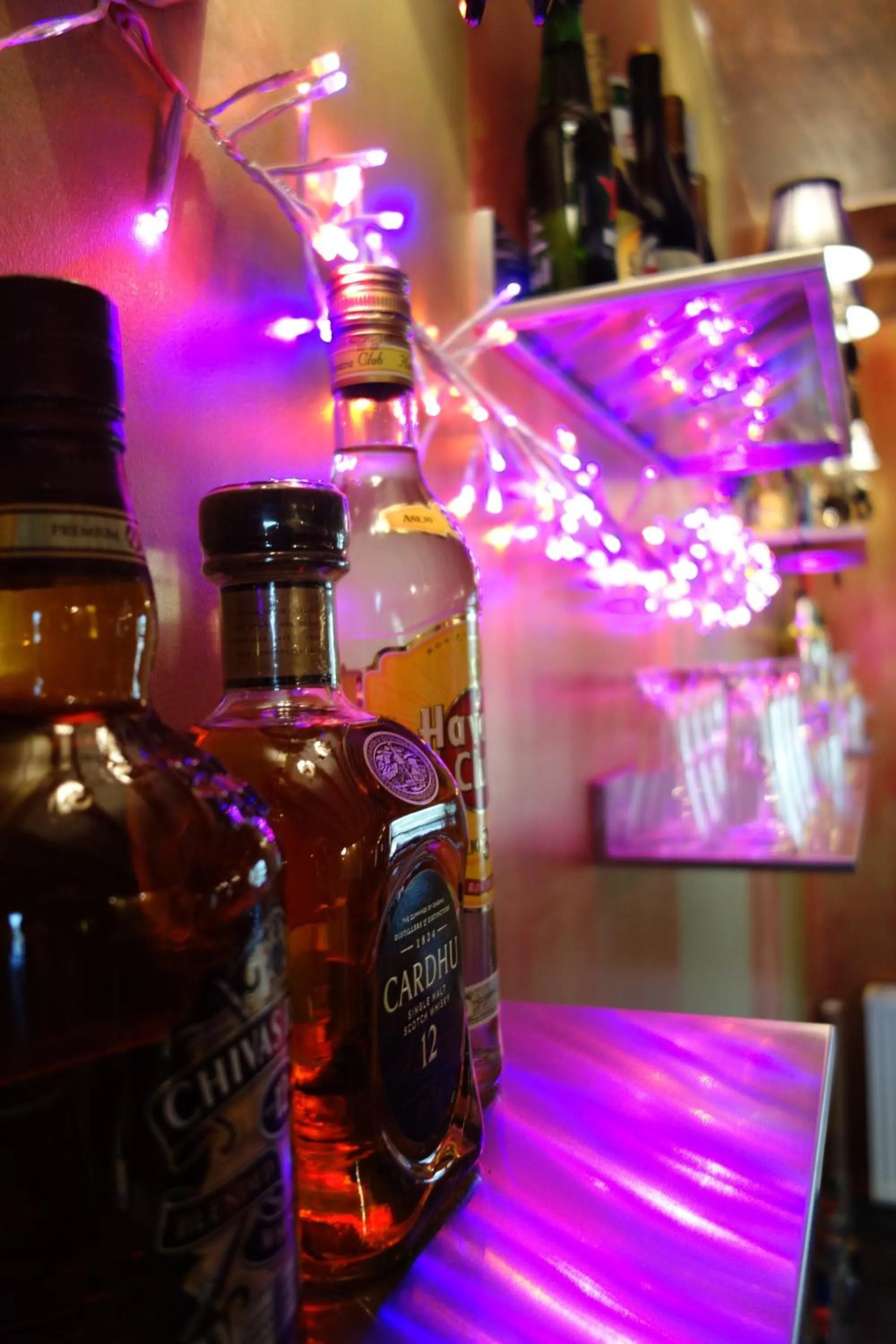 Lounge or bar in Le Fauverney Lodge