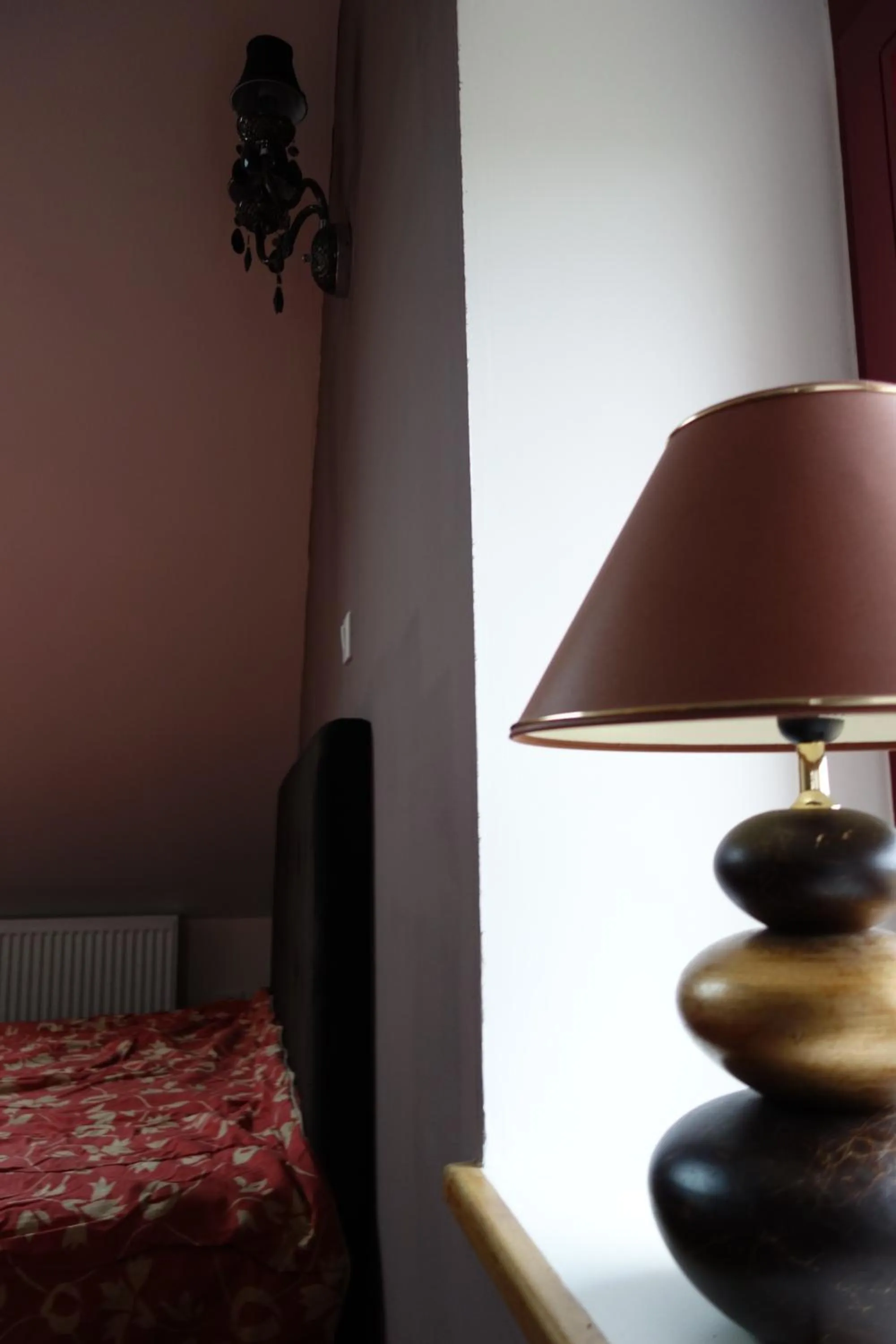 Photo of the whole room, Bed in Le Fauverney Lodge