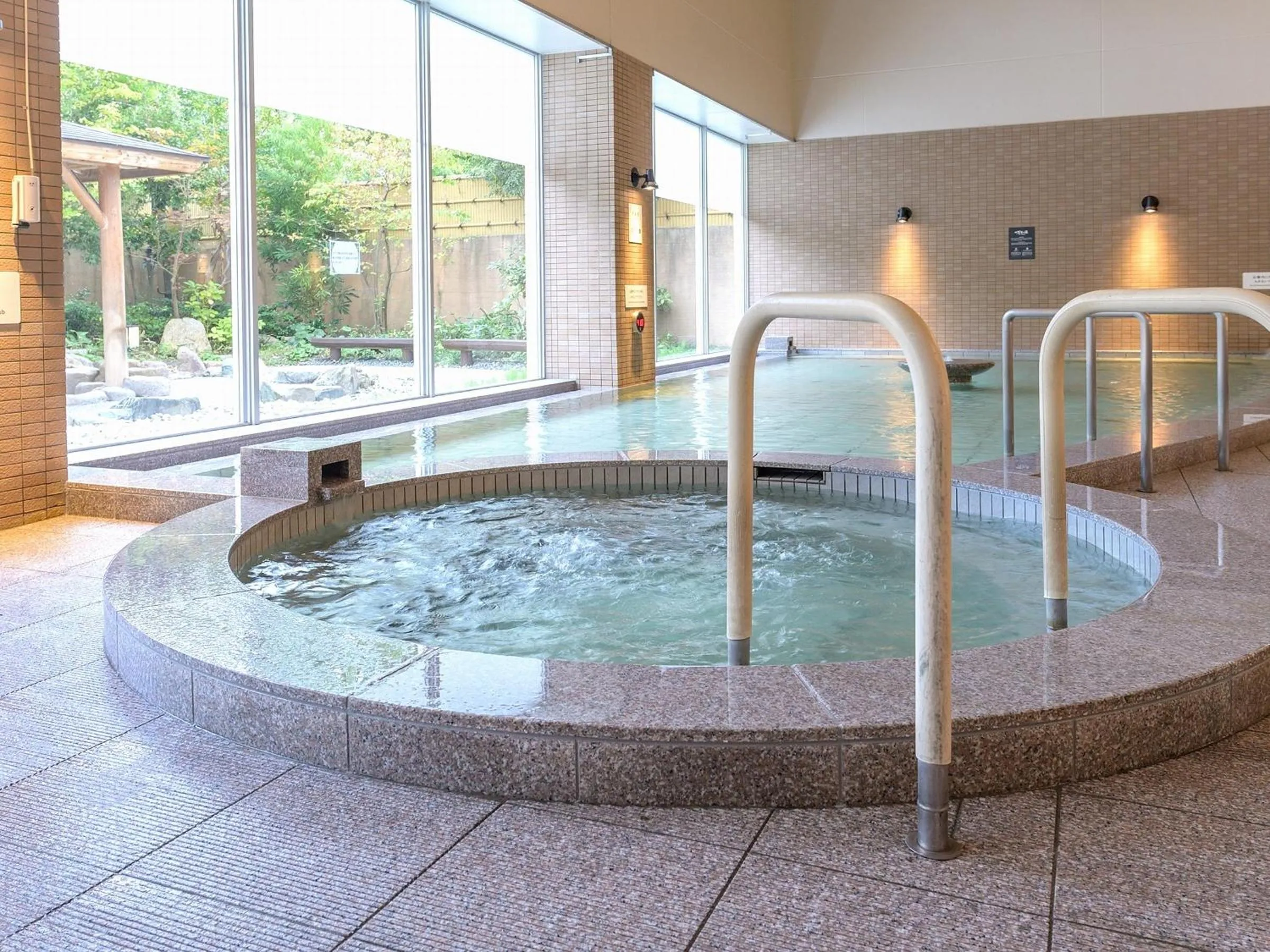 Hot Spring Bath in ホテル京都エミナースManyonoyuHotelKyotoEminence