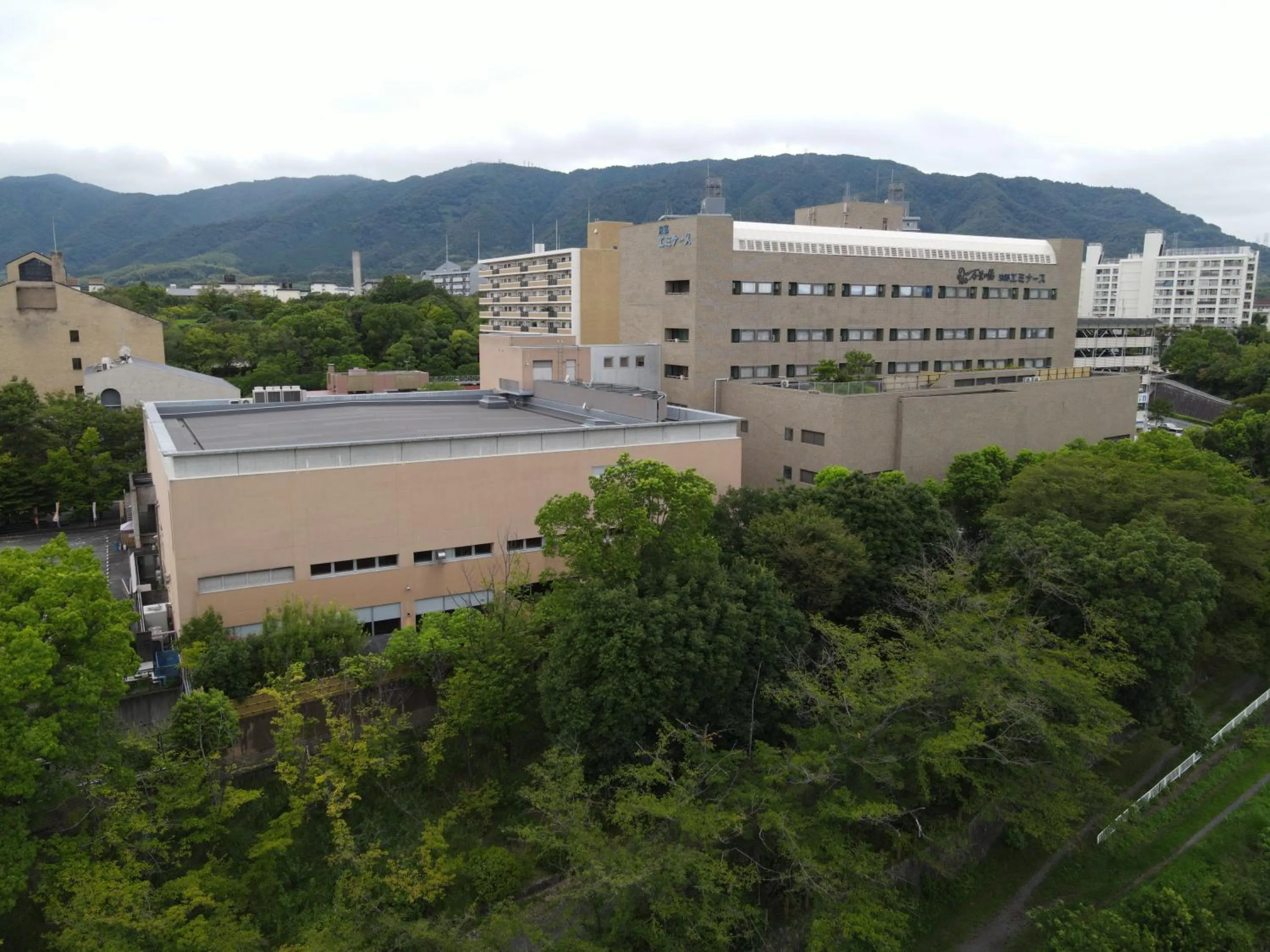 Property building in ホテル京都エミナースManyonoyuHotelKyotoEminence