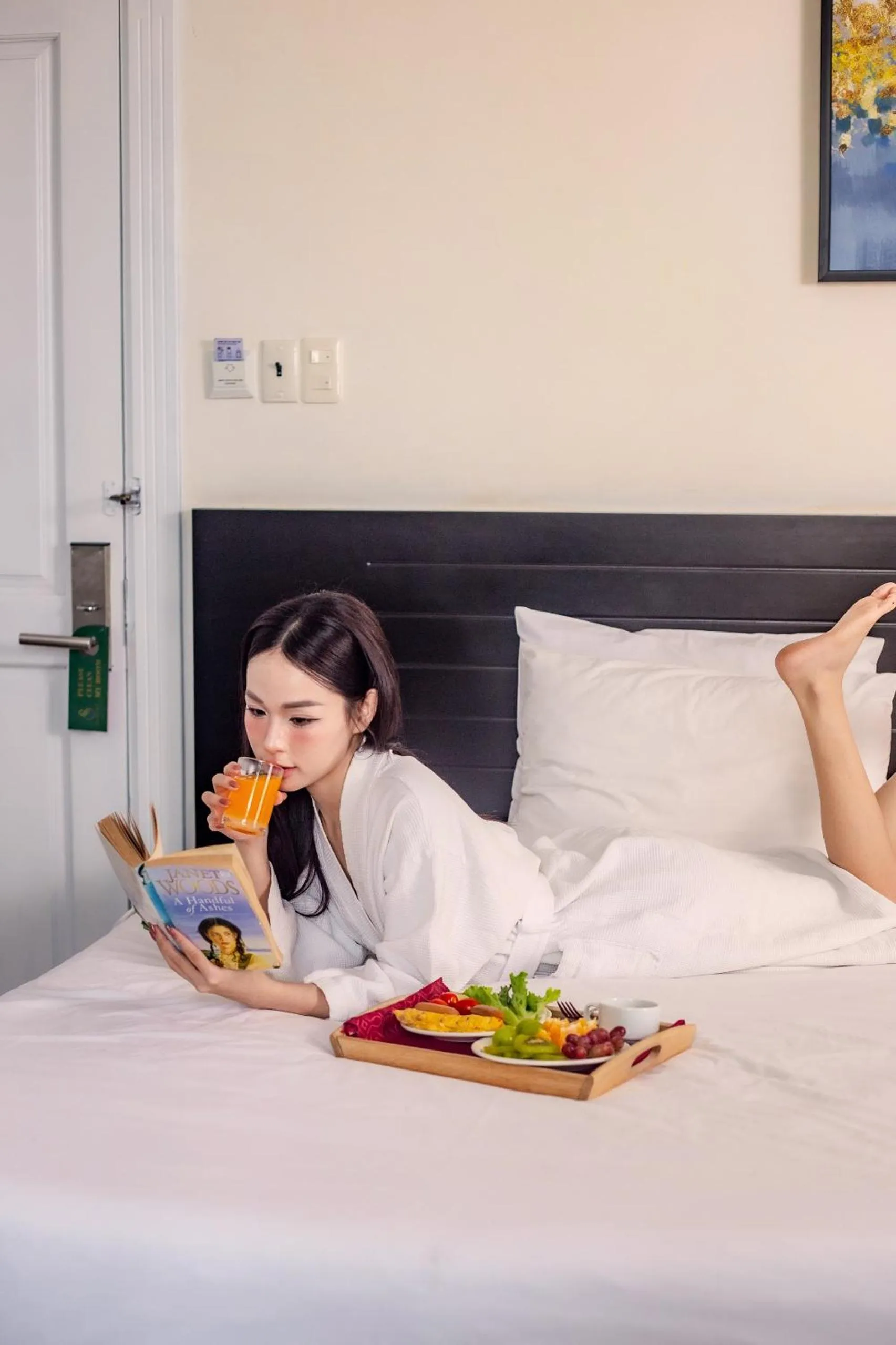 Bed in Seavitel Danang Beach Hotel