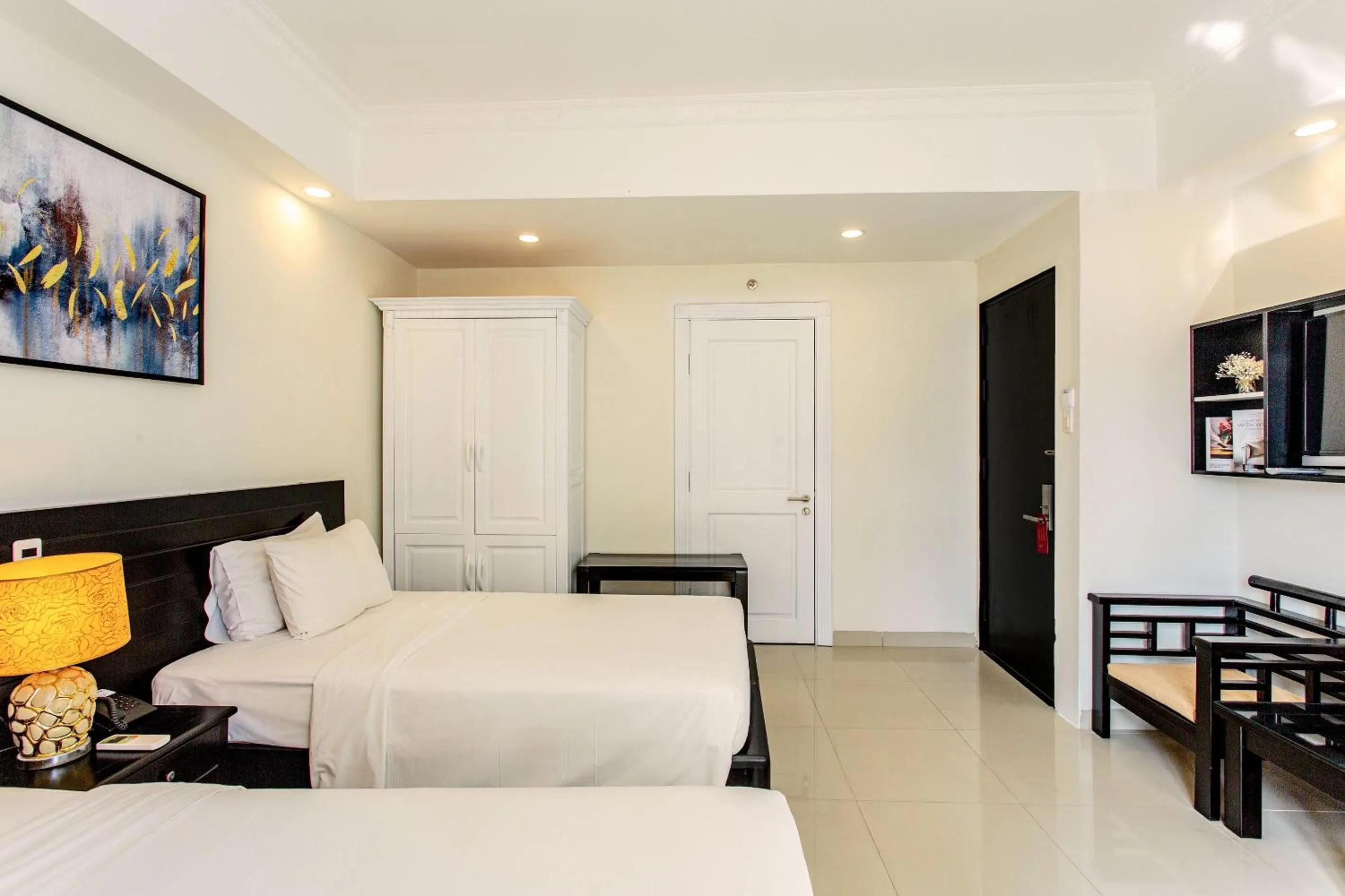 Bed in Seavitel Danang Beach Hotel