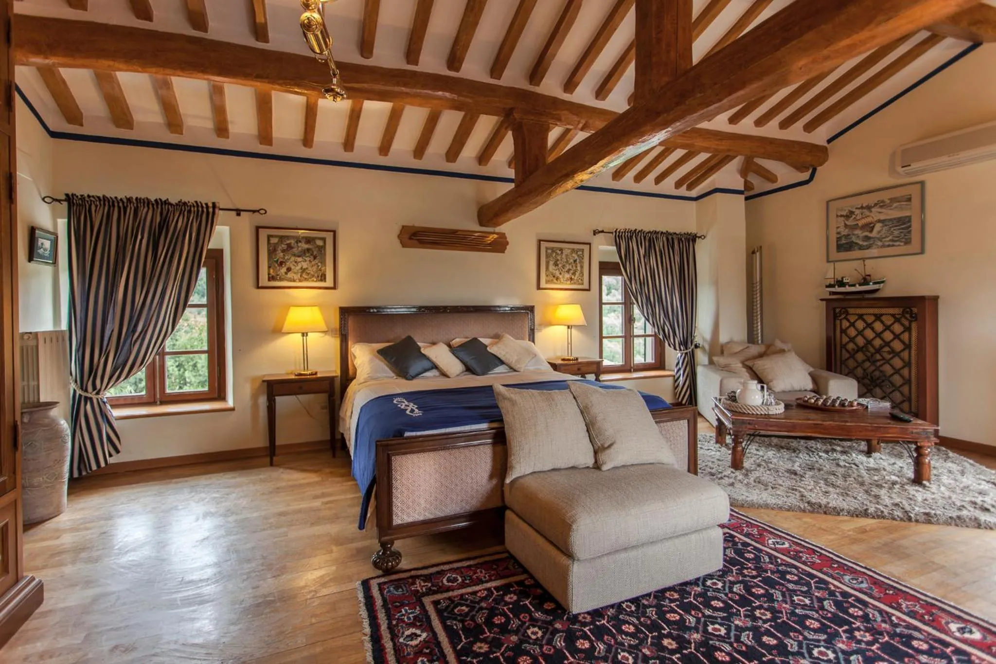 Photo of the whole room, Bed in Villa Gobbi Benelli