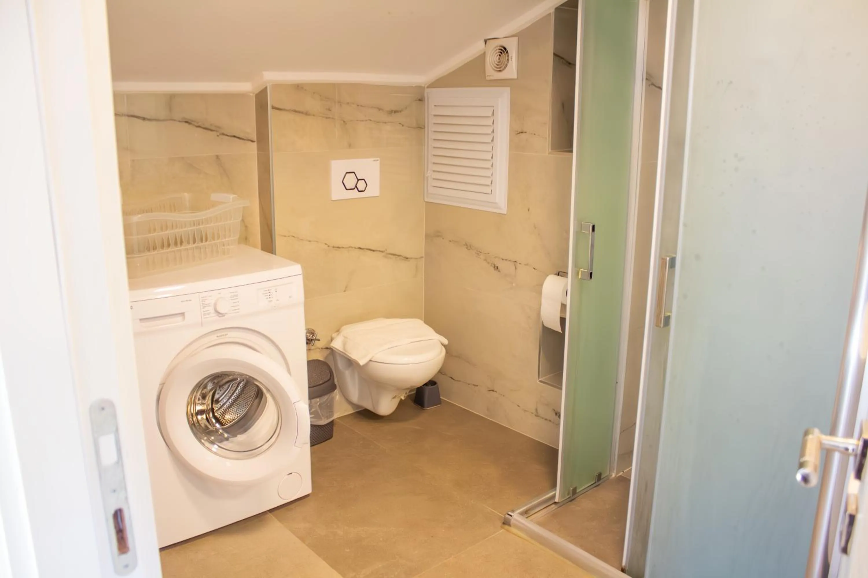 Bathroom in Güden-Pearl