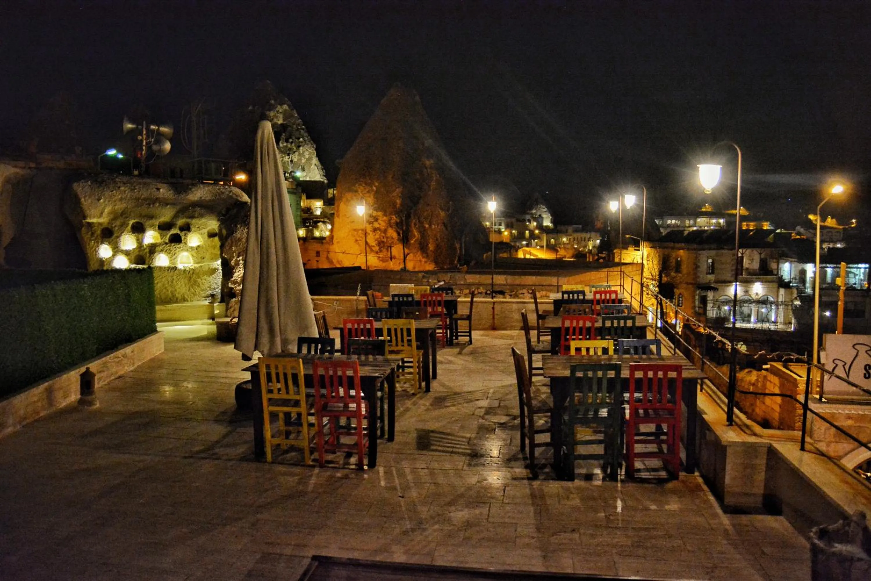 Garden in Emit Cave Hotel