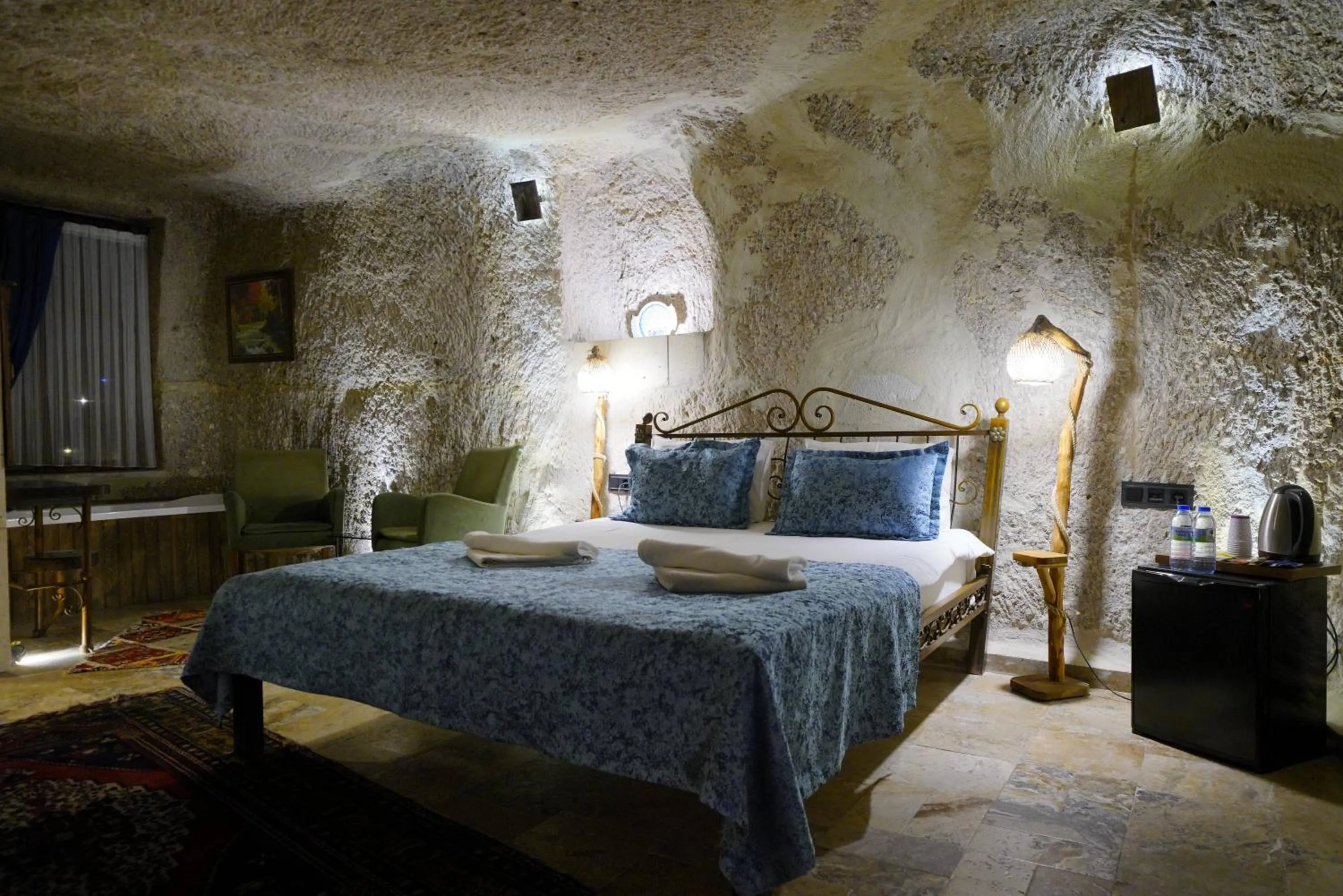 Bed in Emit Cave Hotel