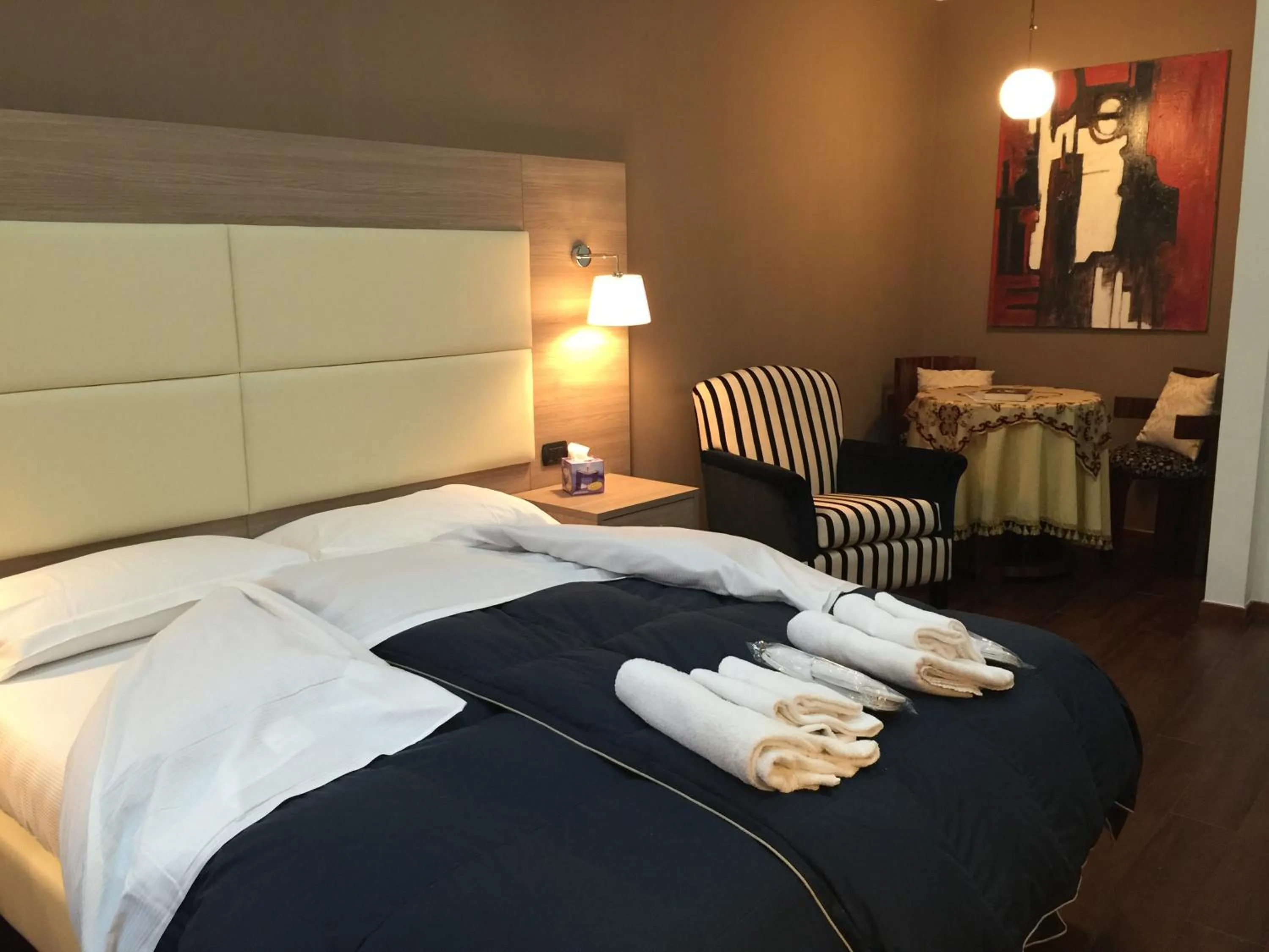 Photo of the whole room, Bed in B&B Le Vibrazioni