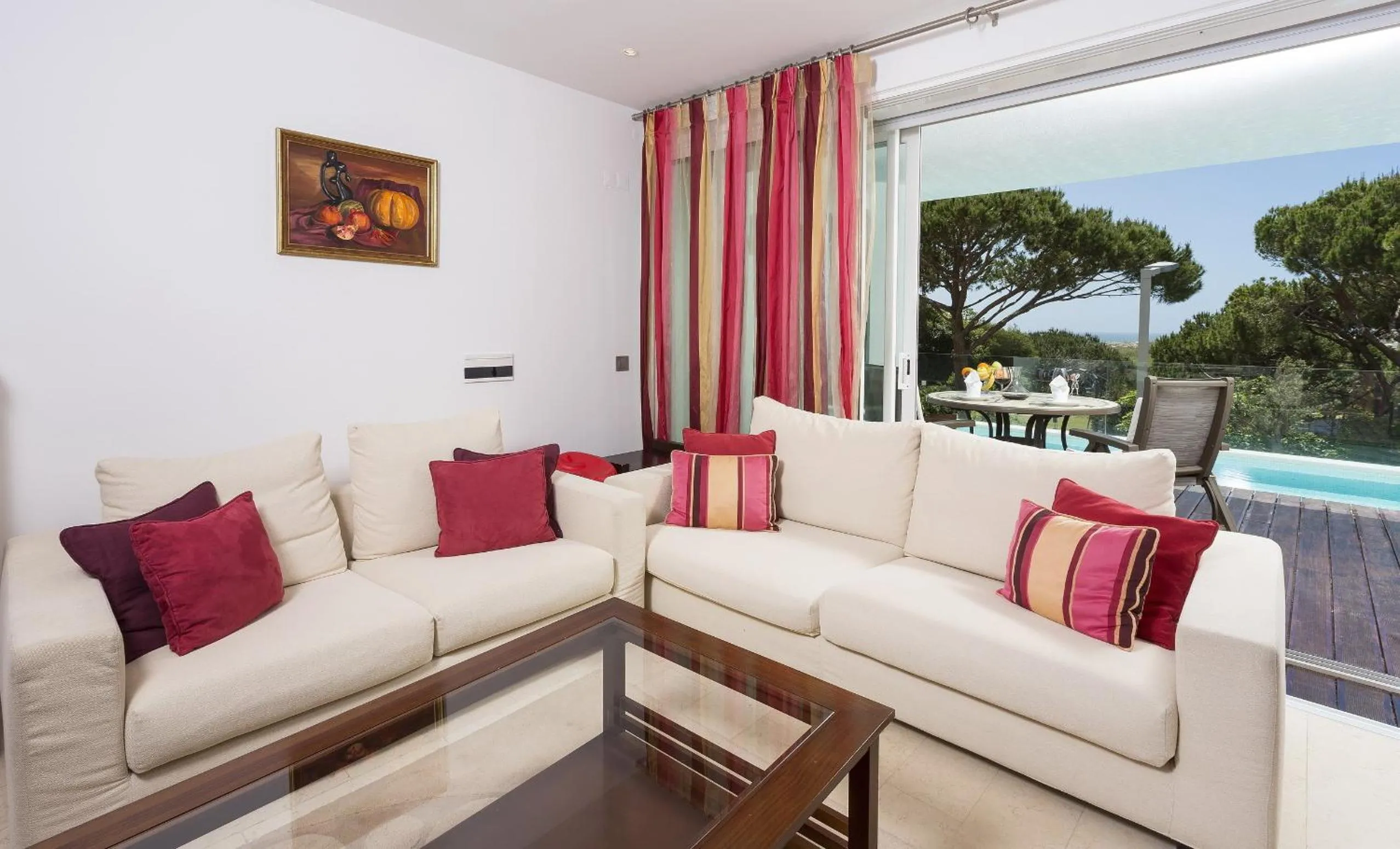 Living room in Sunny Lounge Apartment