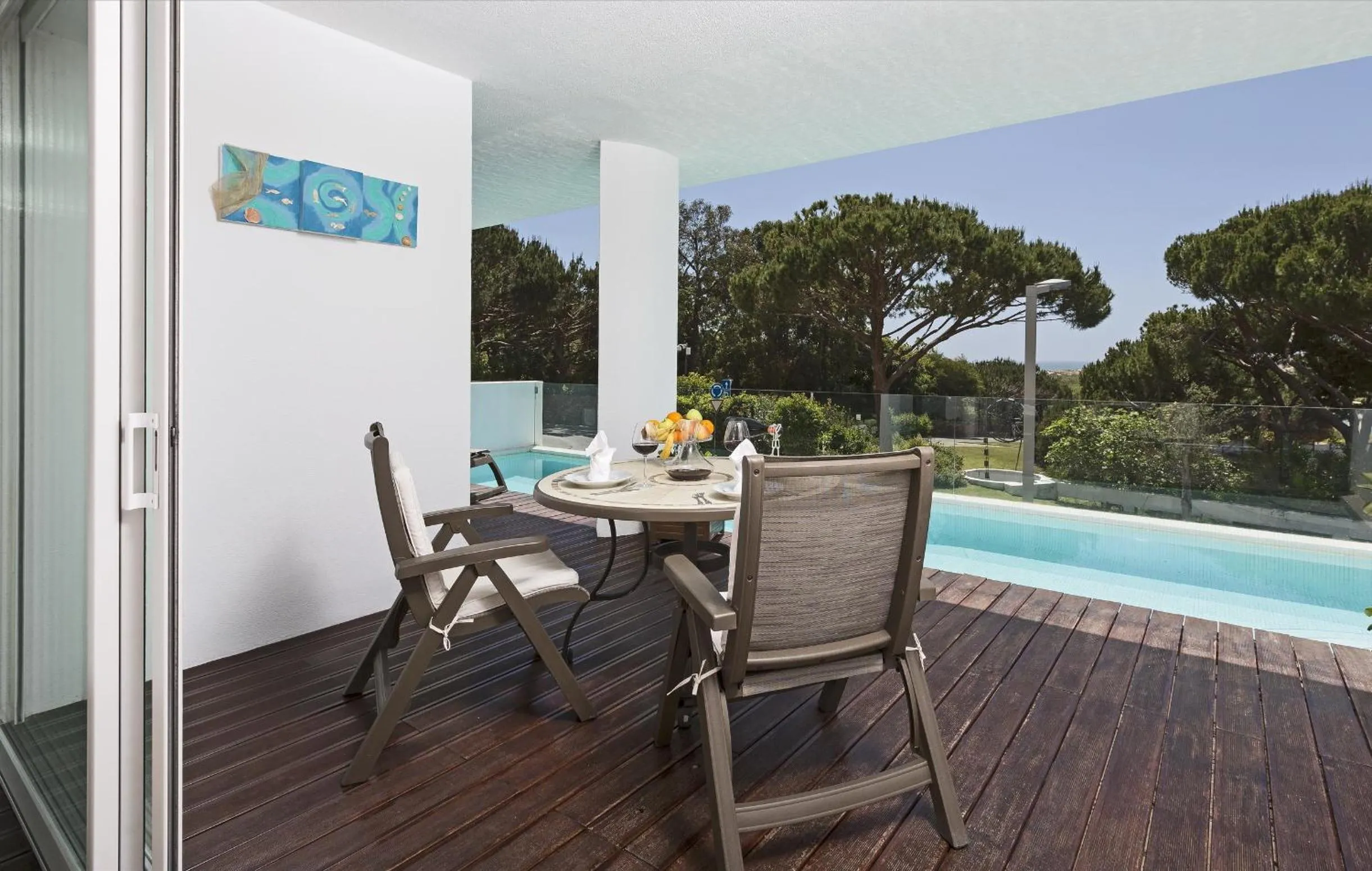 Balcony/Terrace in Sunny Lounge Apartment