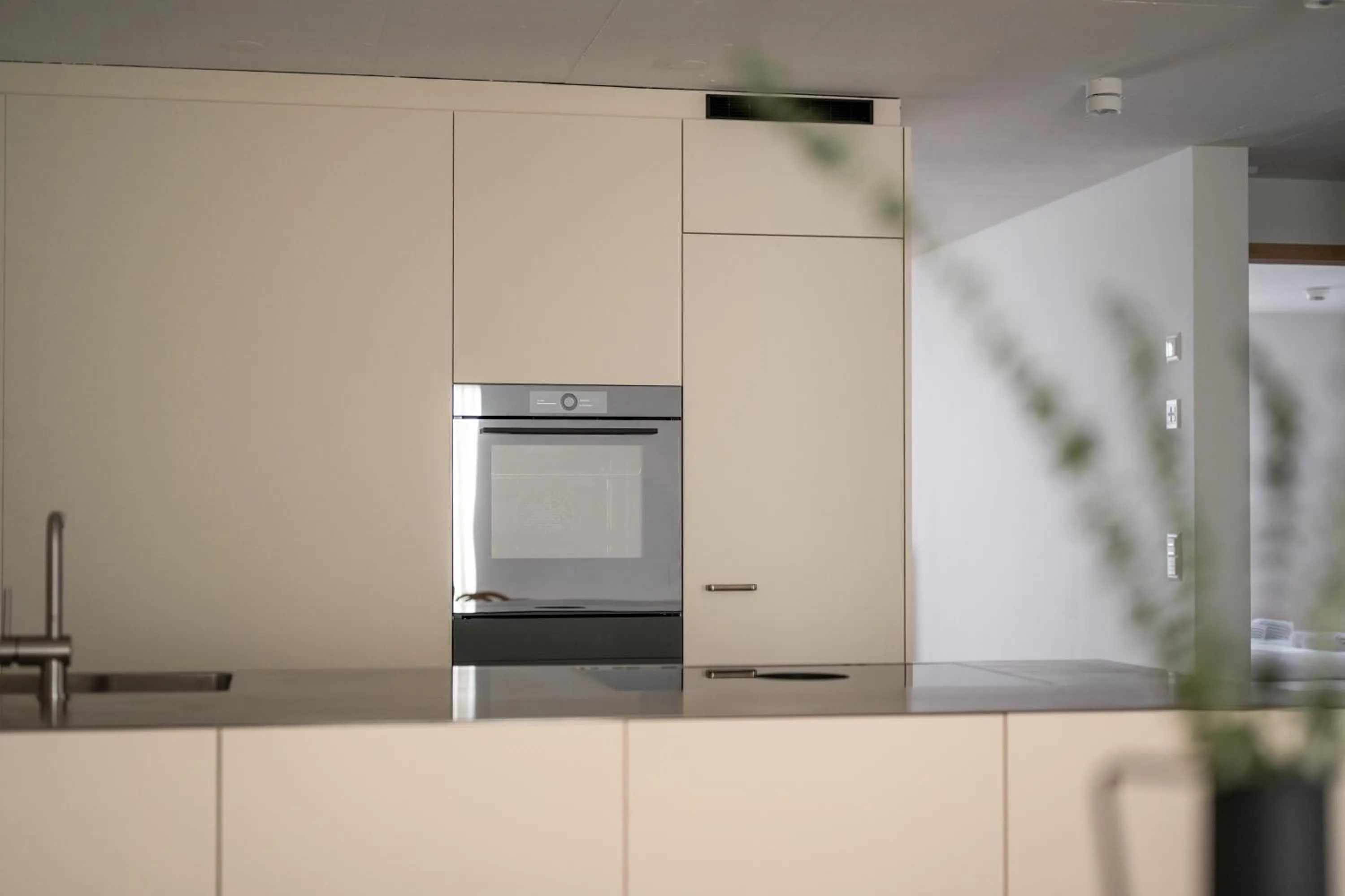 Kitchen or kitchenette in Speluca Brauerei & Genusshotel - Self-Check-in