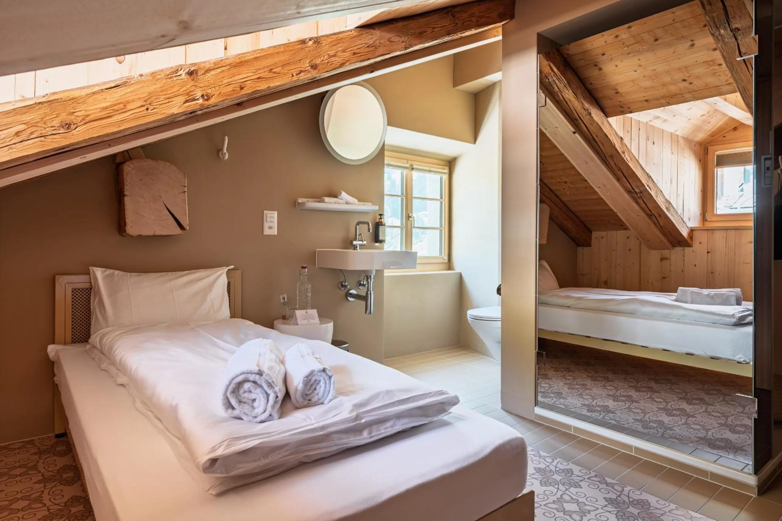 Bed in Speluca Brauerei & Genusshotel - Self-Check-in
