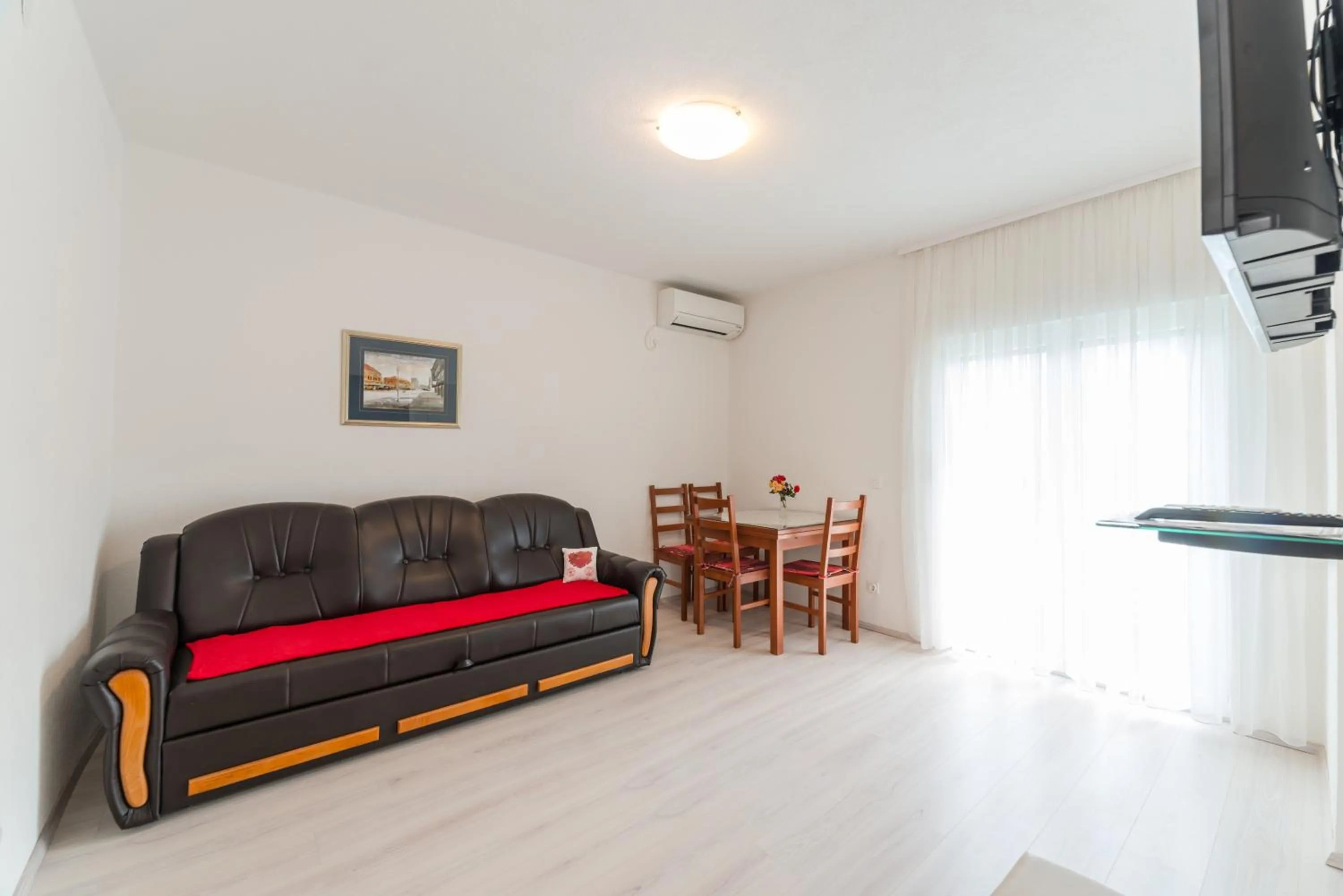 Living room in Apartments Brekalo