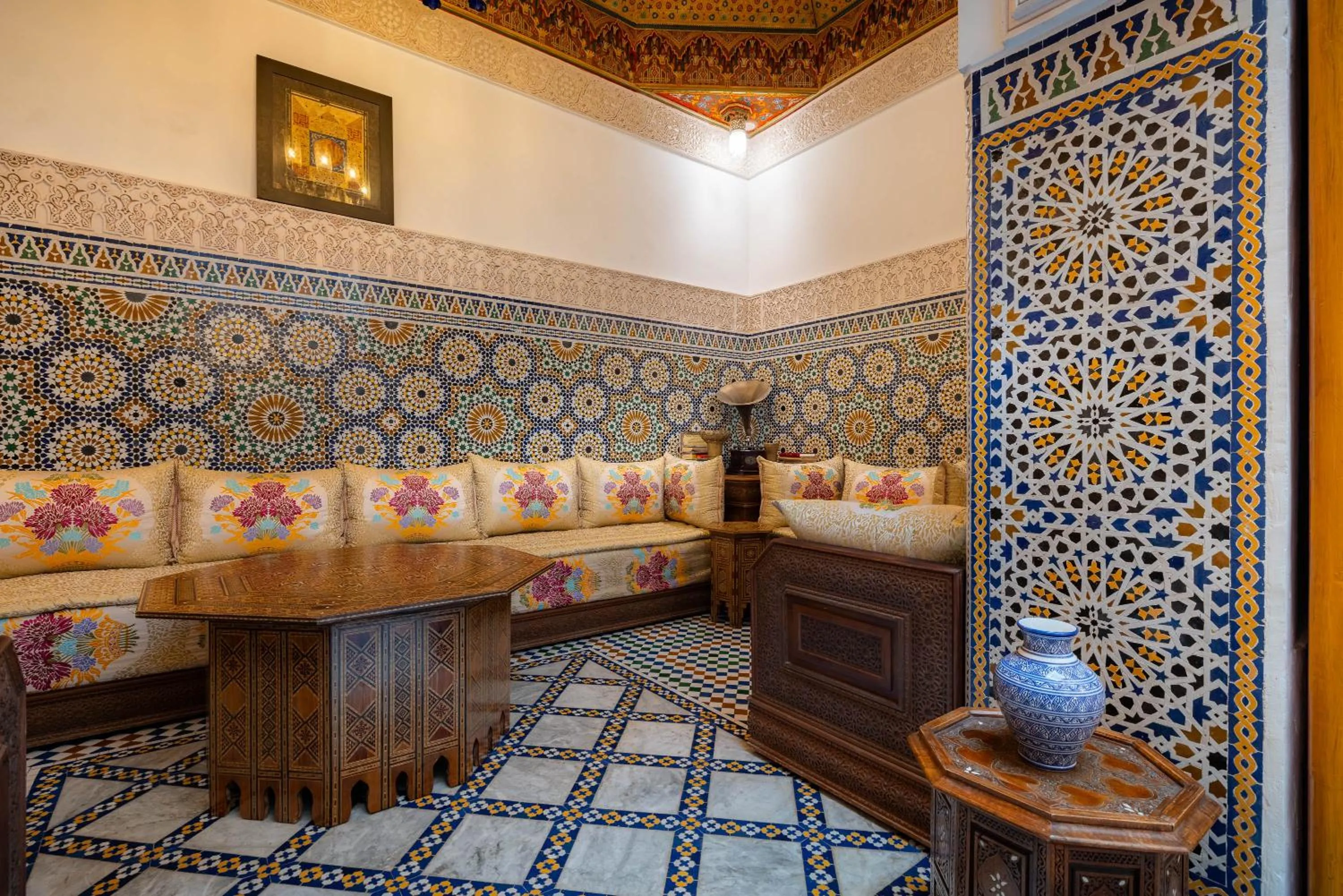 Property building in Riad Mazar