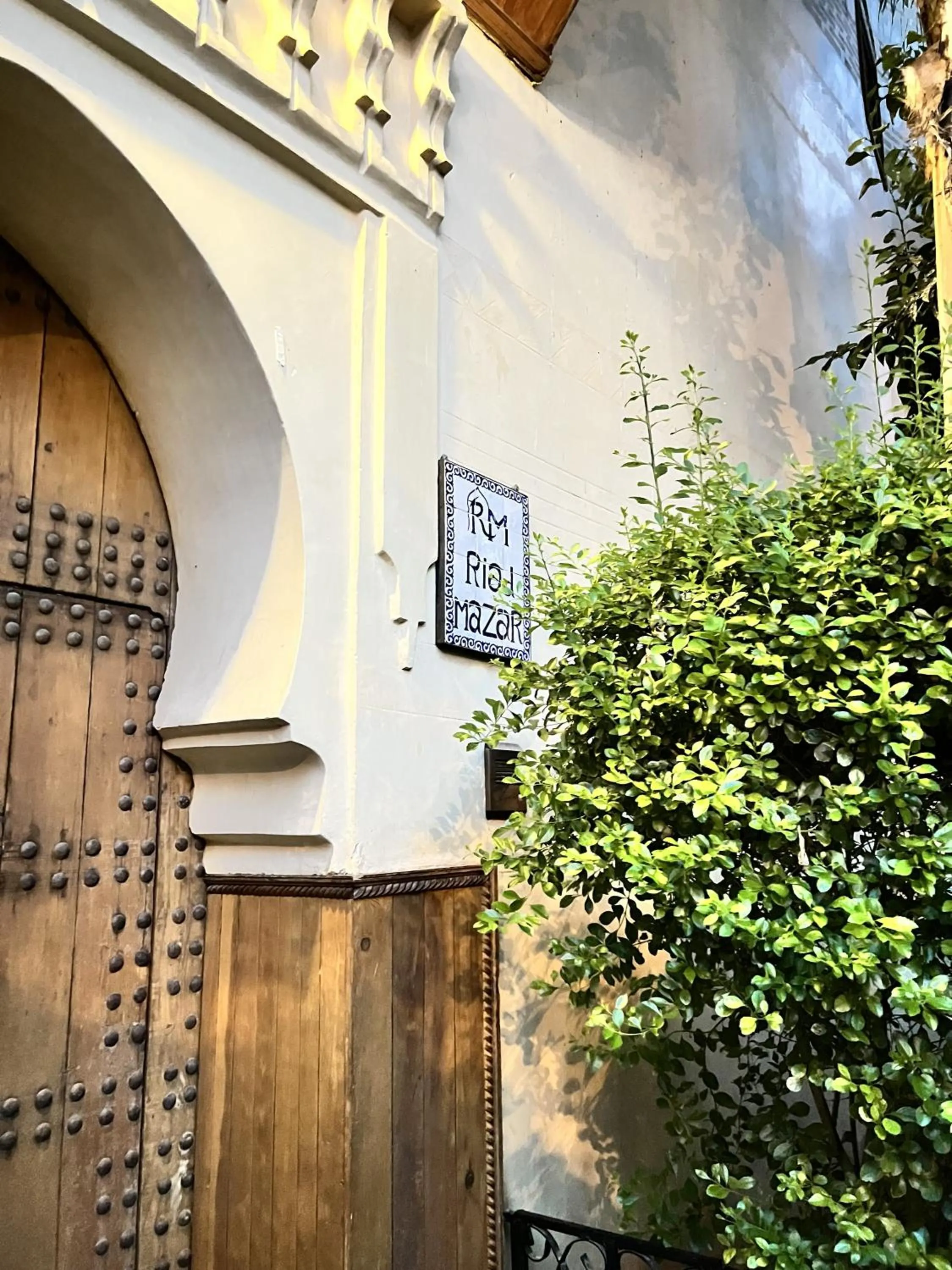 Property building in Riad Mazar