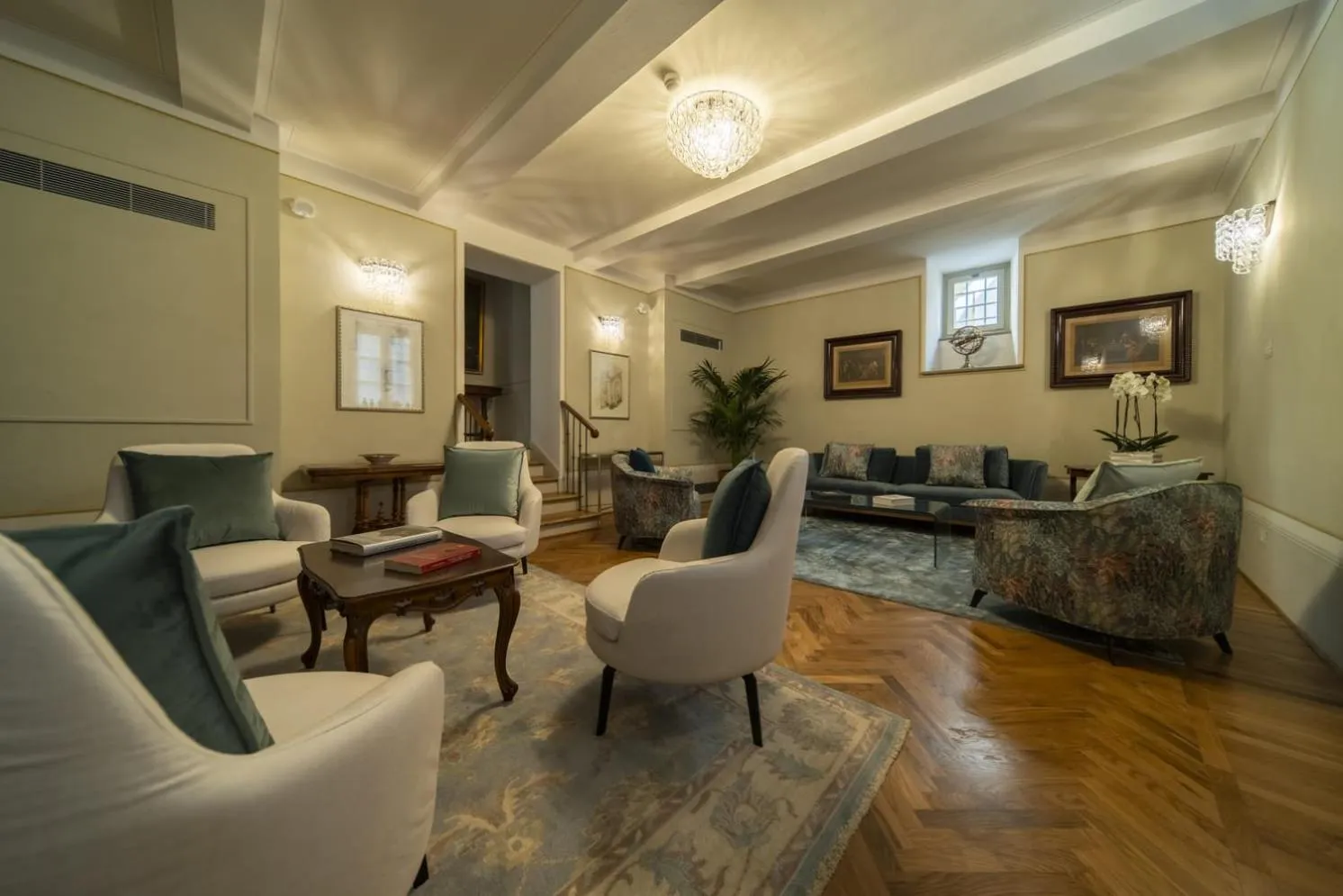 Communal lounge/ TV room in Residenza d'epoca Luca Pacioli