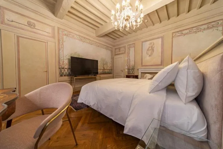 Bed in Residenza d'epoca Luca Pacioli