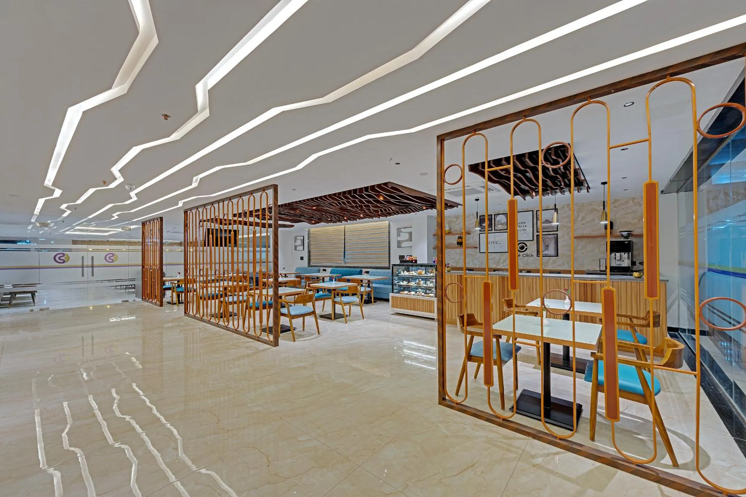 Restaurant/places to eat in Click Hotel Shamshabad - Hyderabad Airport