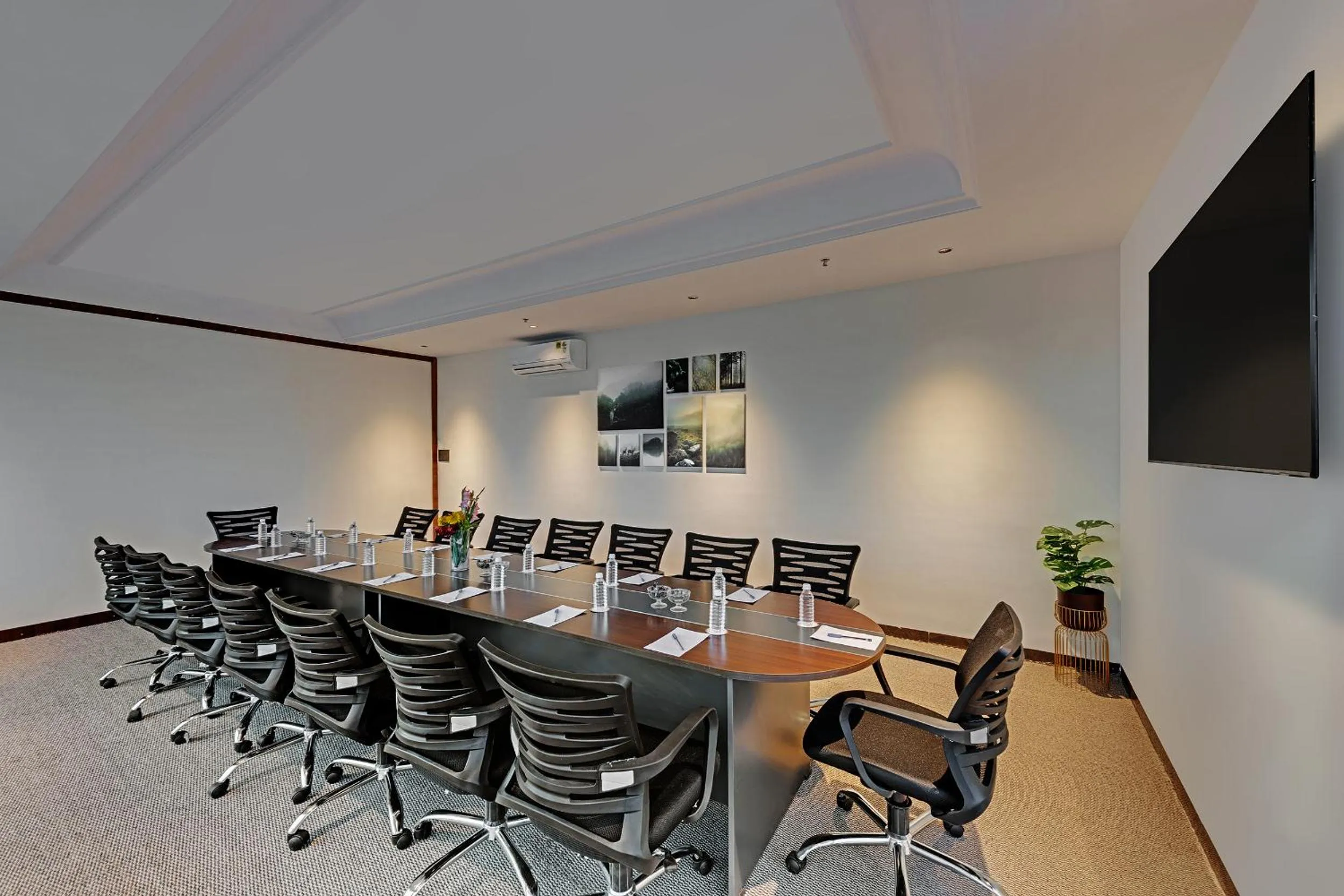 Meeting/conference room in Click Hotel Shamshabad - Hyderabad Airport