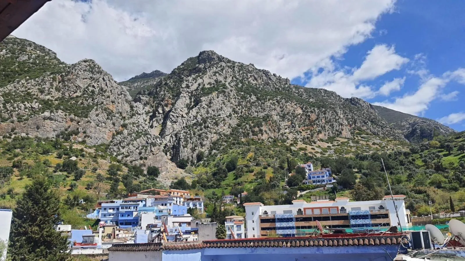 Mountain view in Hostel ALINE