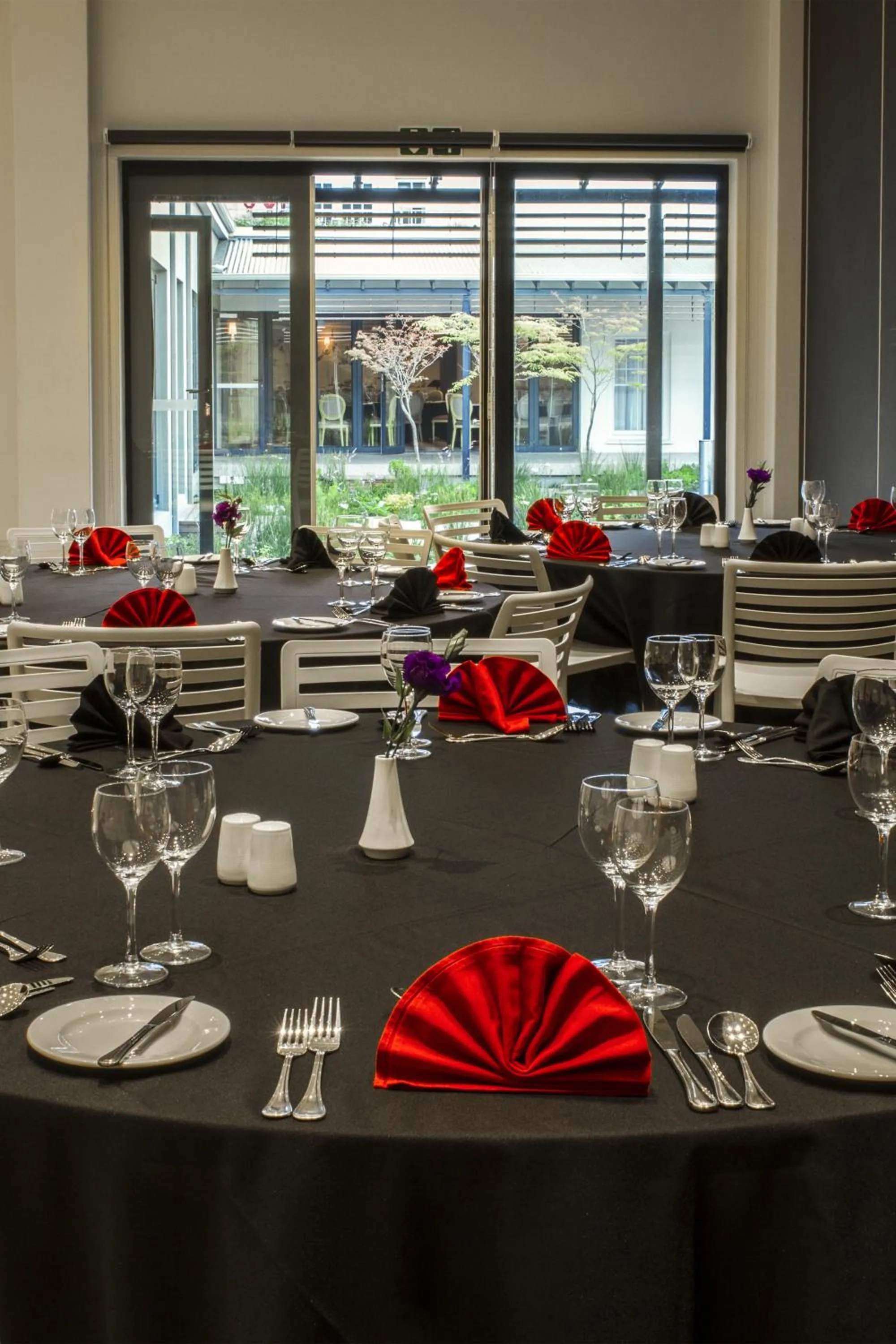 Restaurant/places to eat in Royal St. Andrews Hotel, Spa and Conference Centre