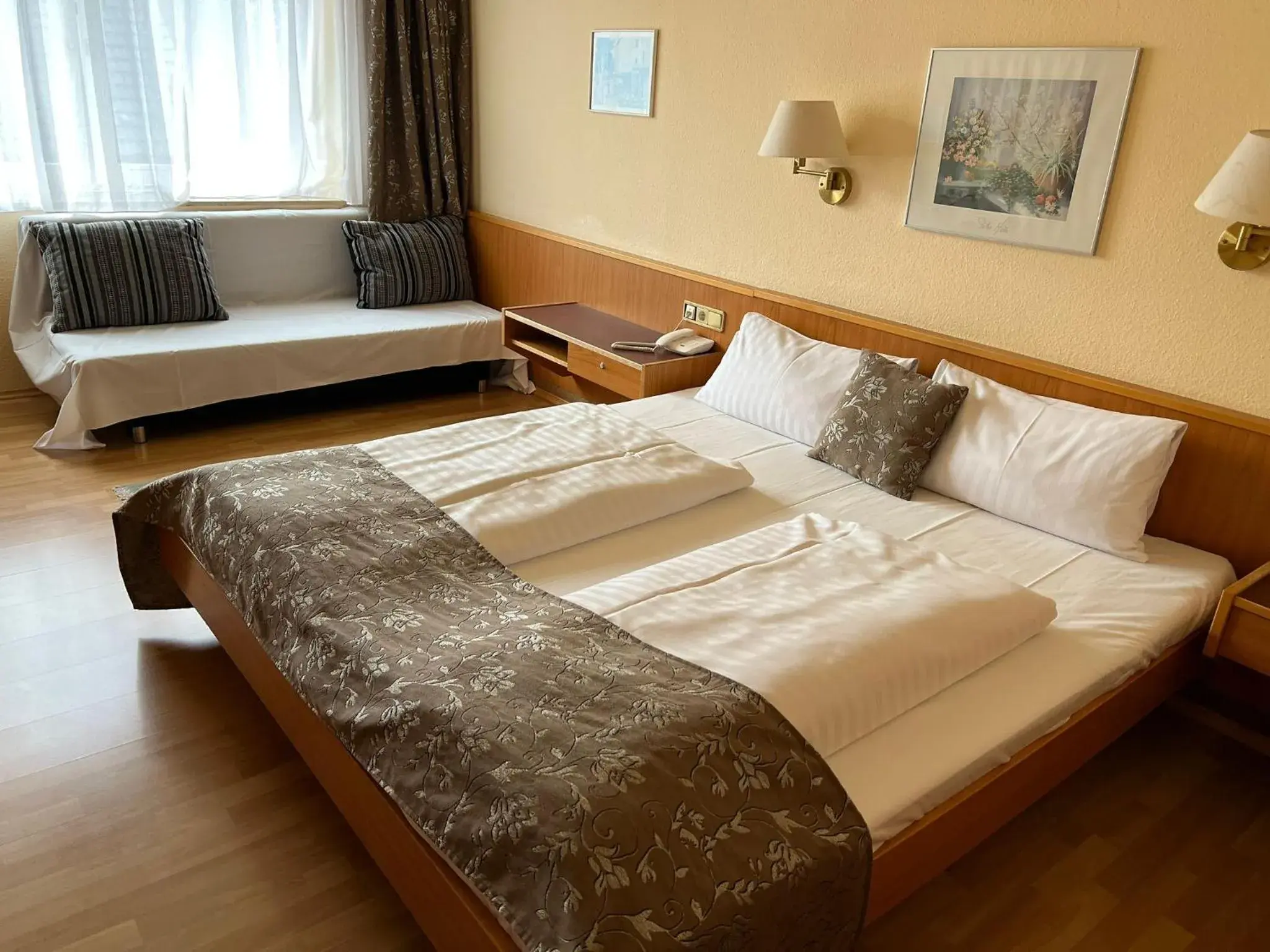 Double Room in Hotel Zum Kaffeekännchen Double Room in Hotel Zum Kaffeekännchen