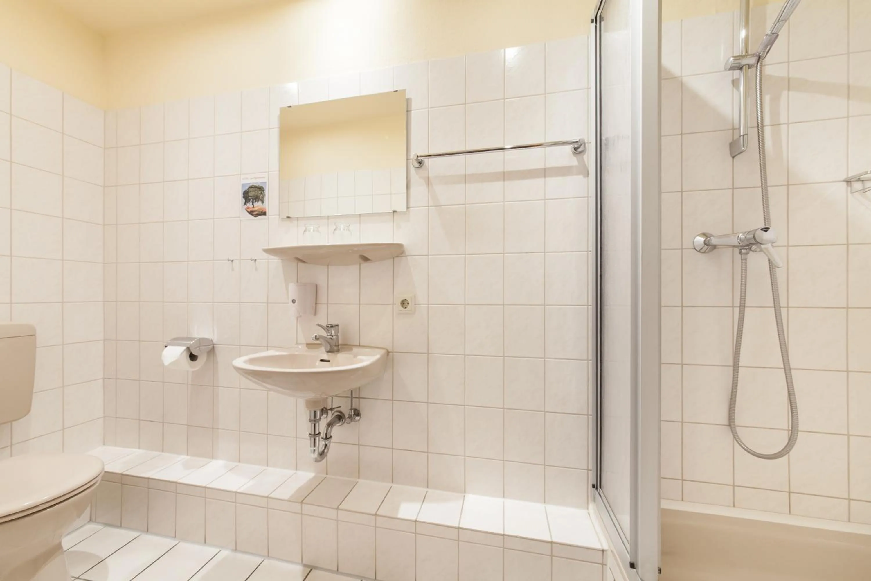 Photo of the whole room in Hotel Zum Kaffeekännchen