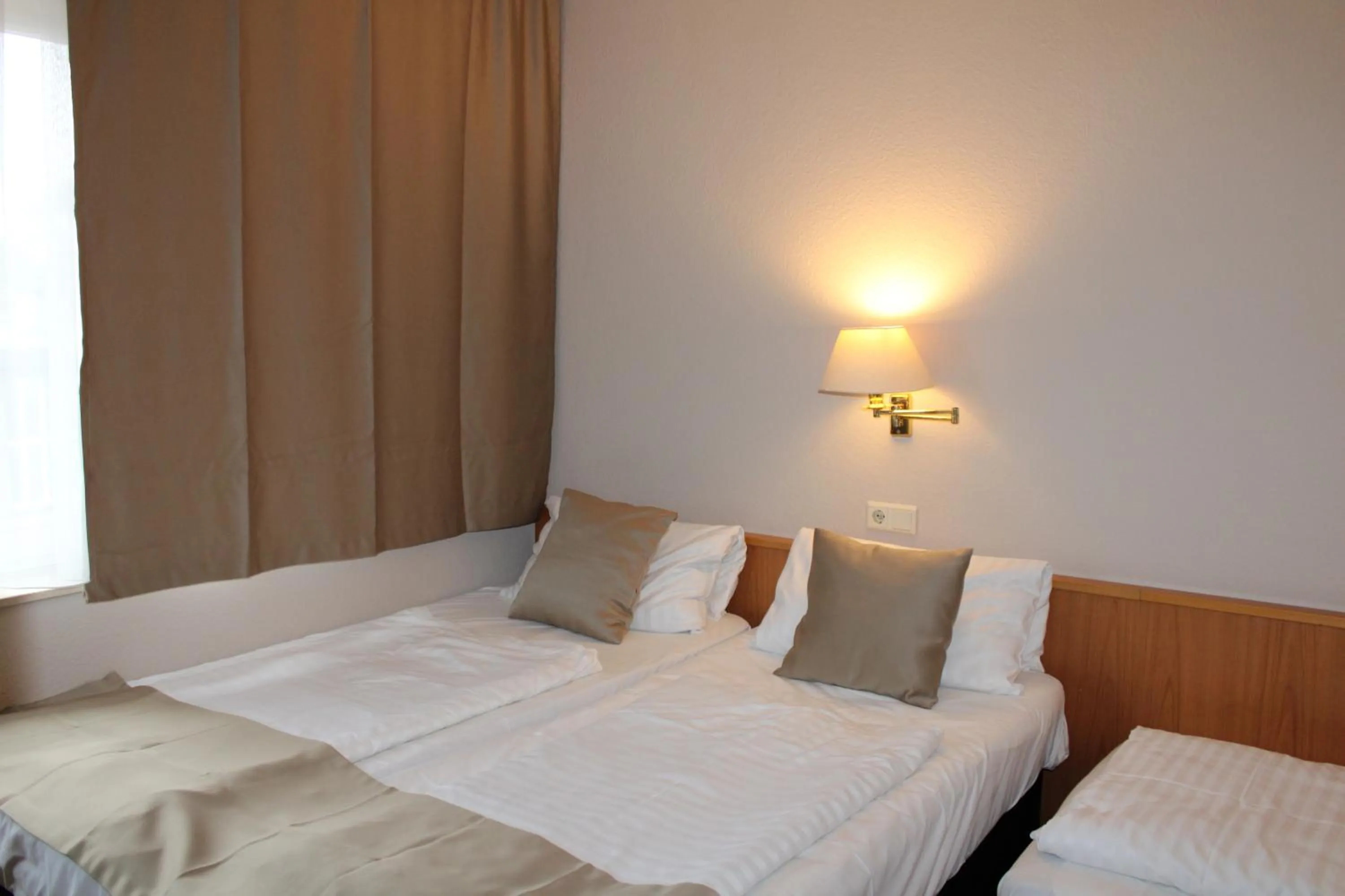 Bed in Hotel Zum Kaffeekännchen