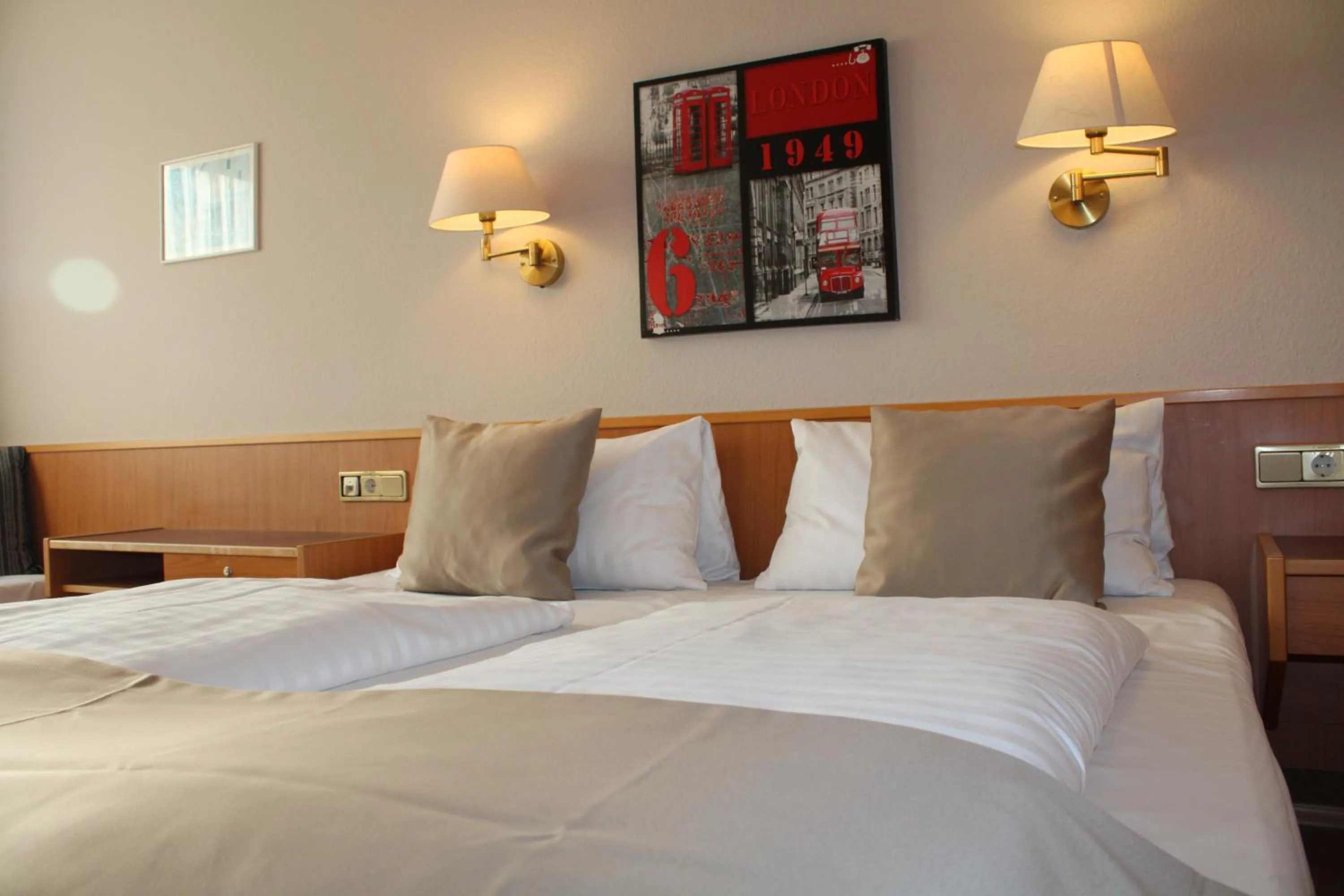 Bed in Hotel Zum Kaffeekännchen