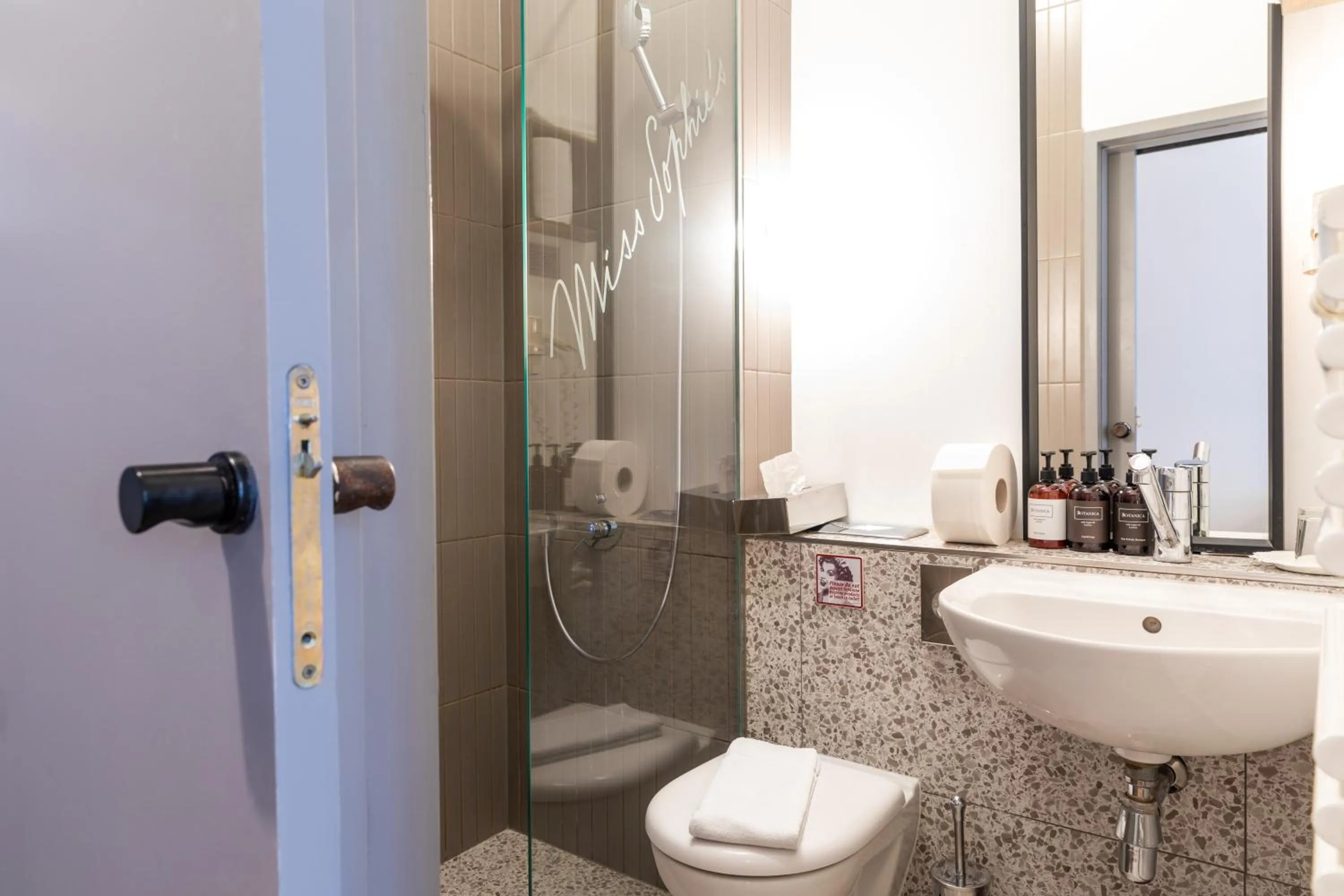 Bathroom in Miss Sophie's New Town & Wellness