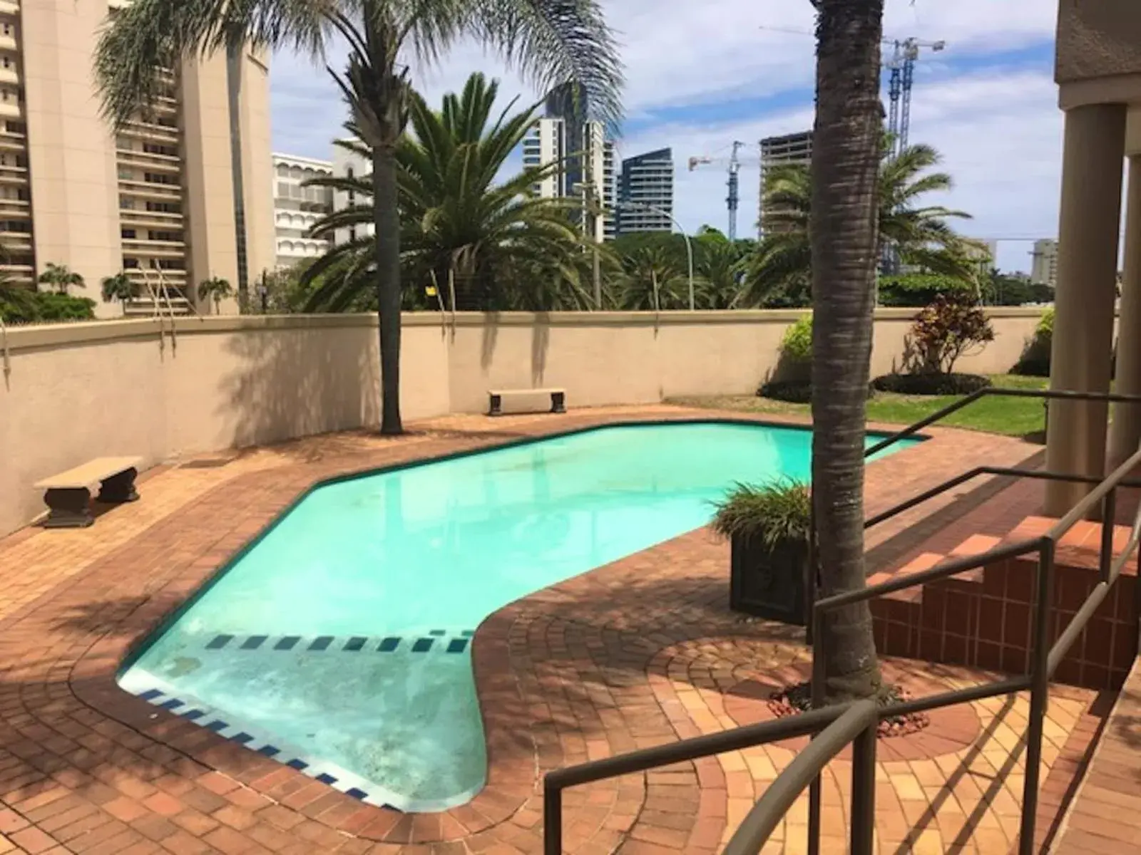 Two-Bedroom Apartment in 60 The Shades Umhlanga Two-Bedroom Apartment in 60 The Shades Umhlanga