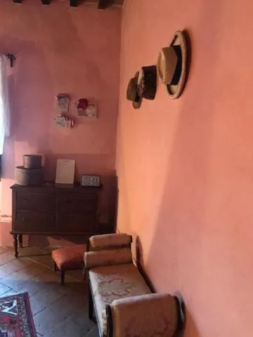 Bedroom in La Locanda del Loggiato