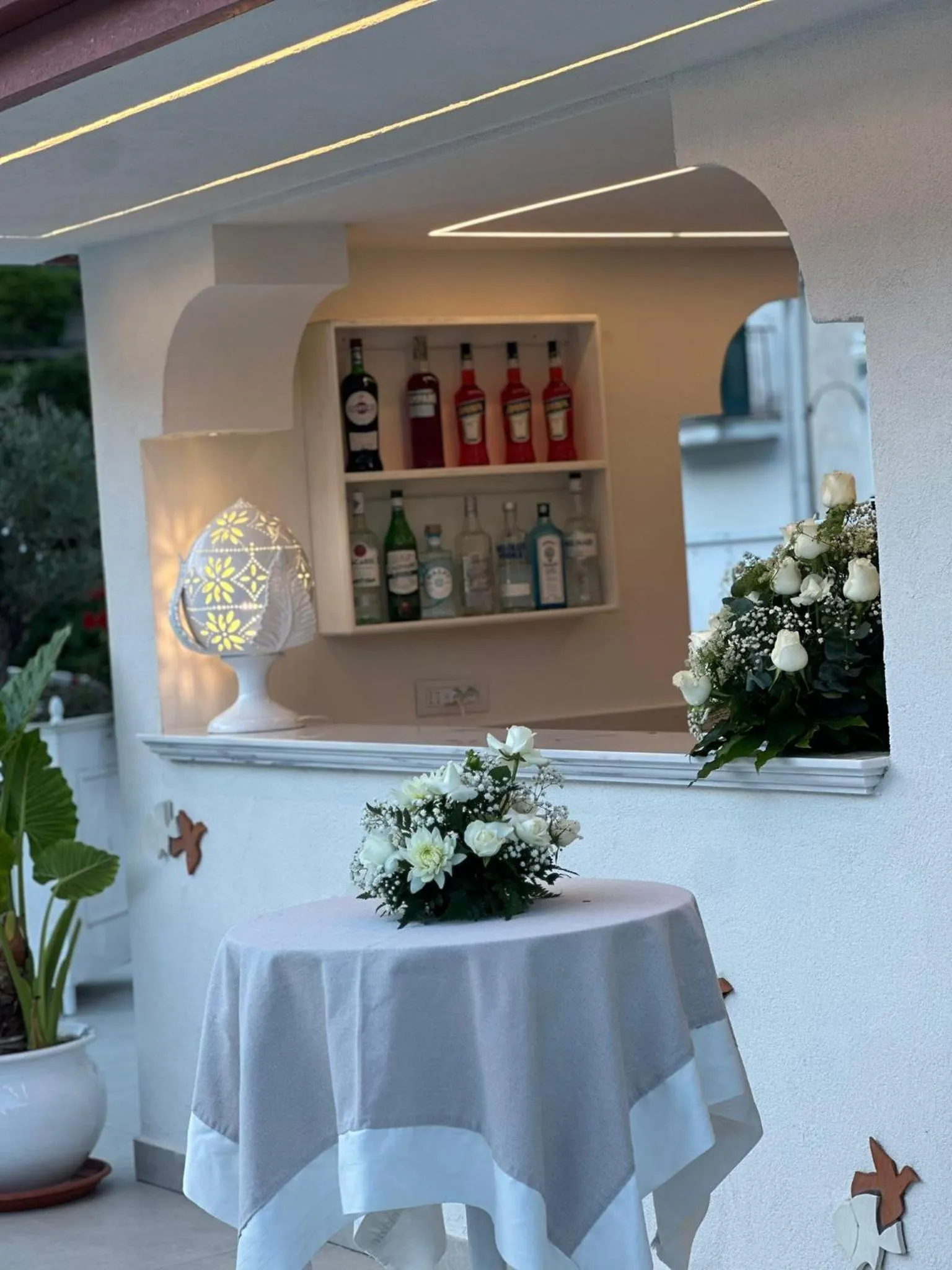 Lounge or bar in Minori Palace