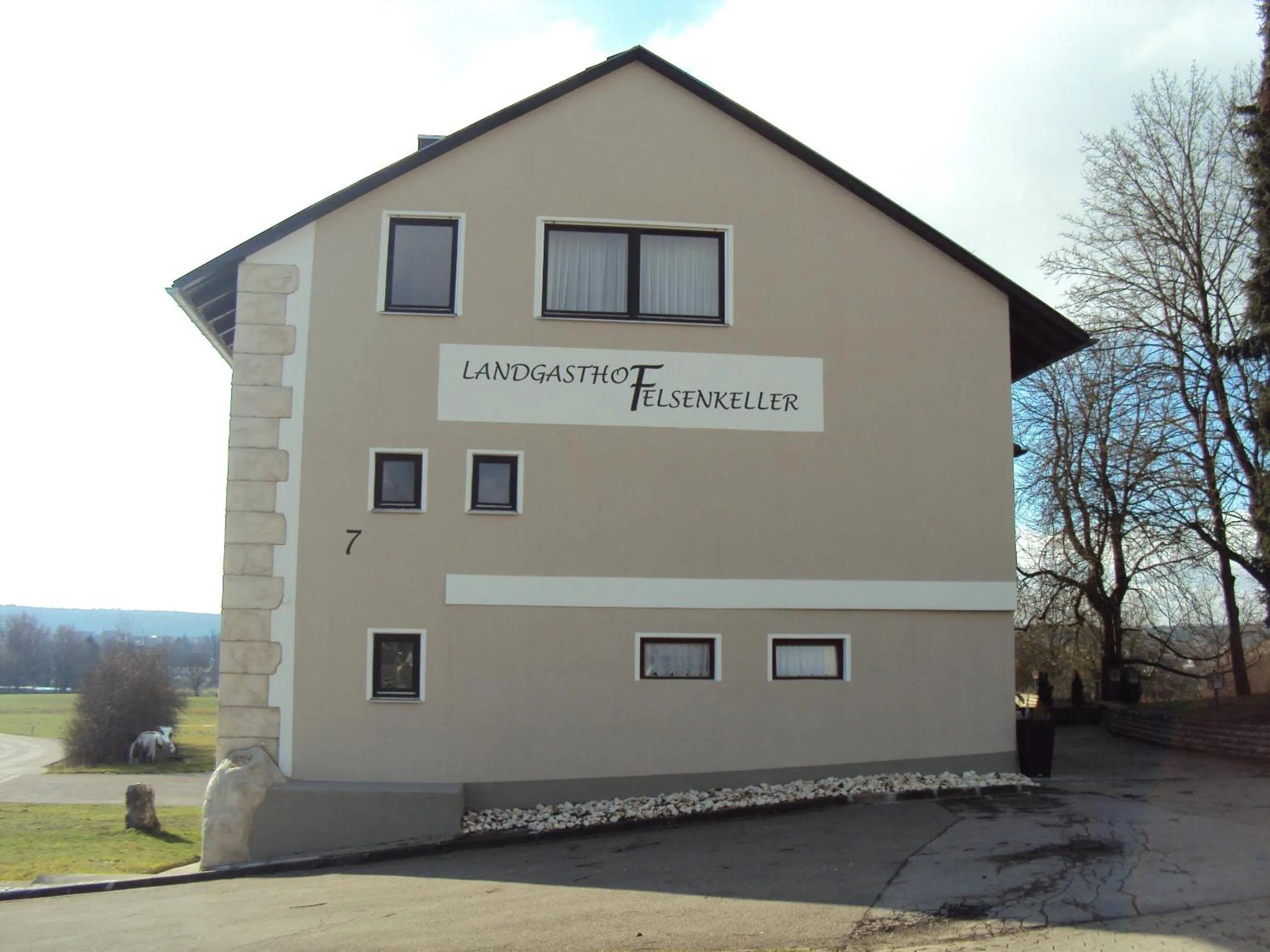 Property building in Landgasthof Felsenkeller